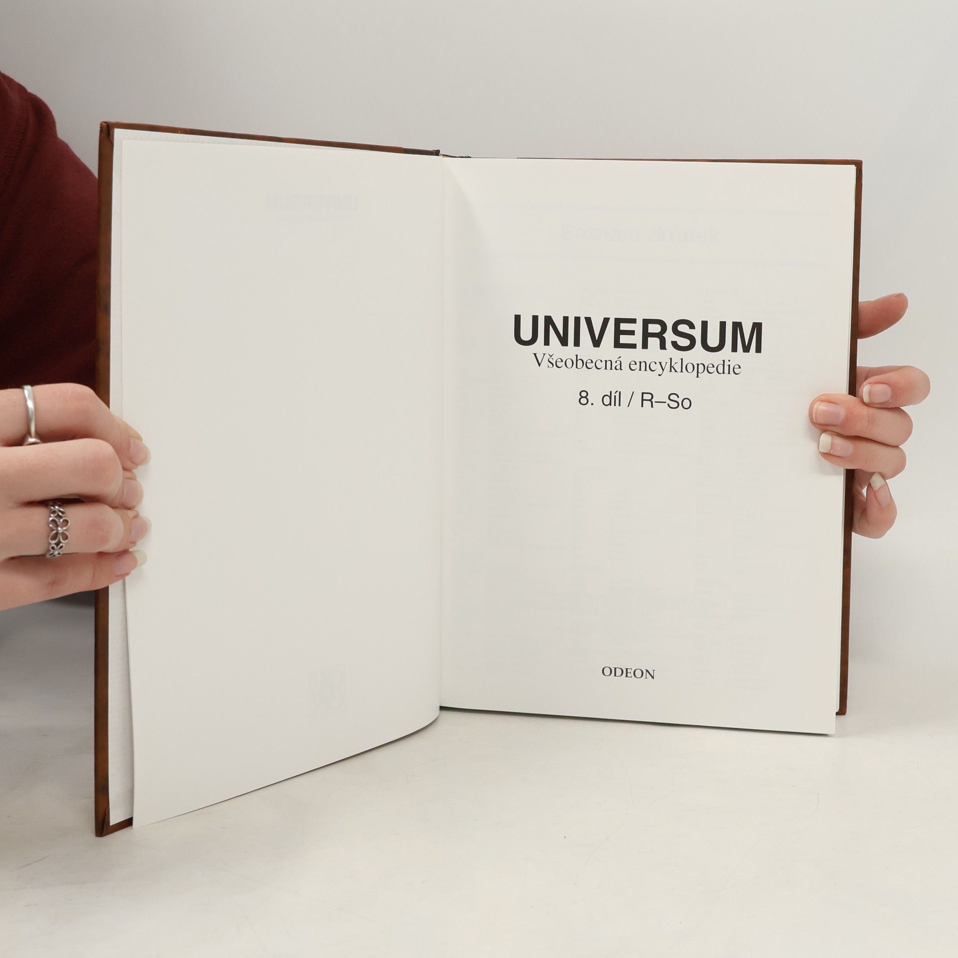 Universum Universum 8. Všeobecná encyklopedie R-Sp
