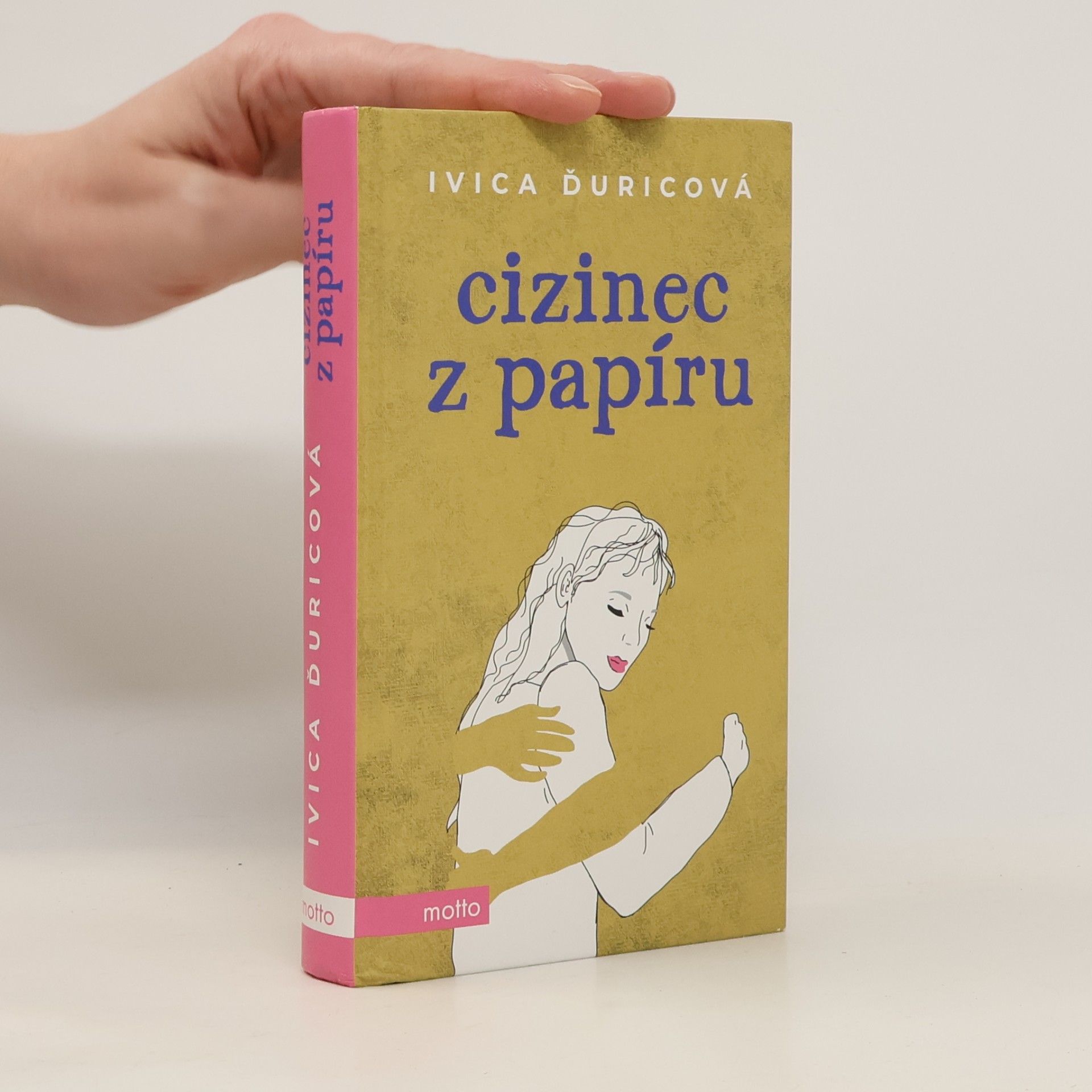 Ivica Ďuricová Cizinec z papíru