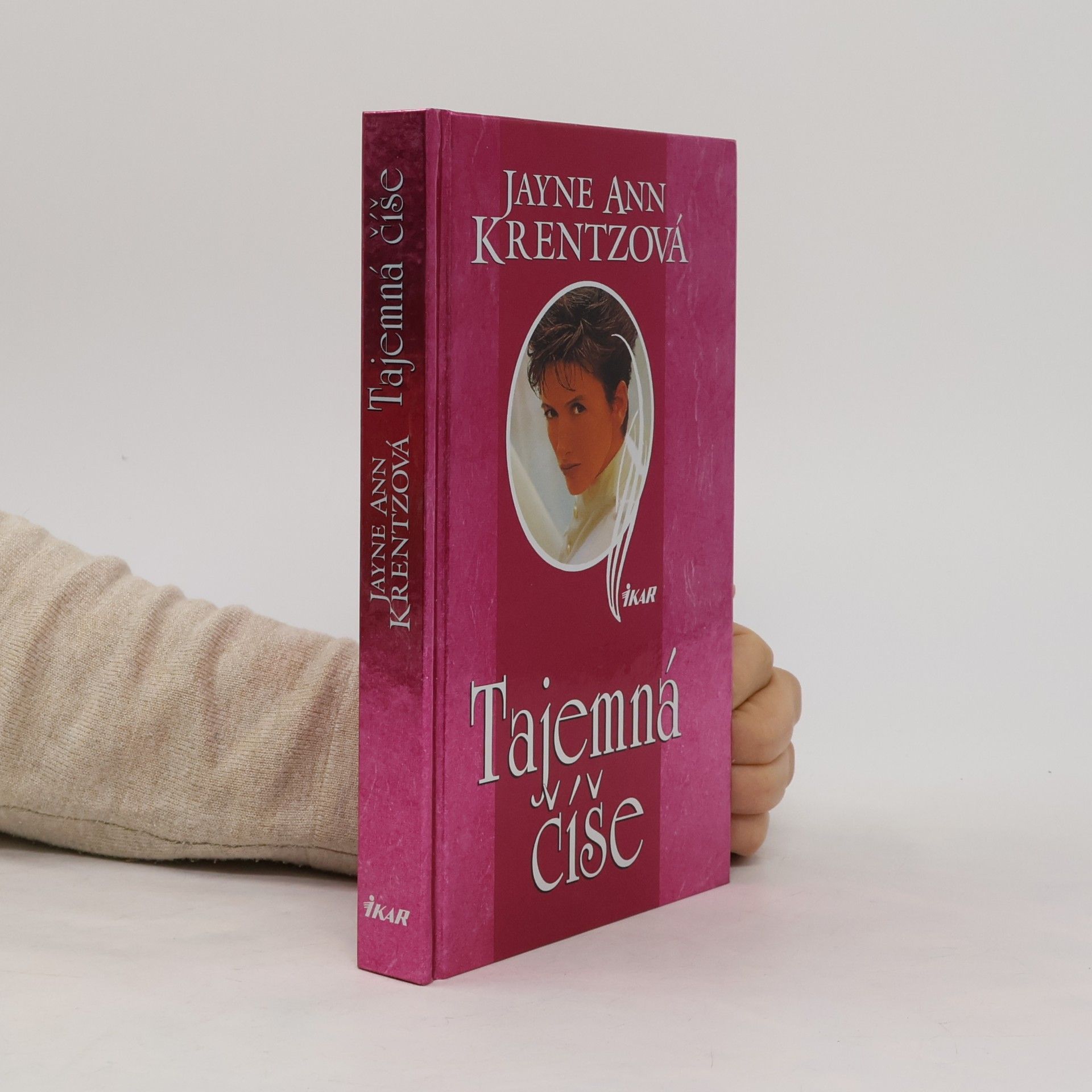Hana Kučerová Tajemná číše