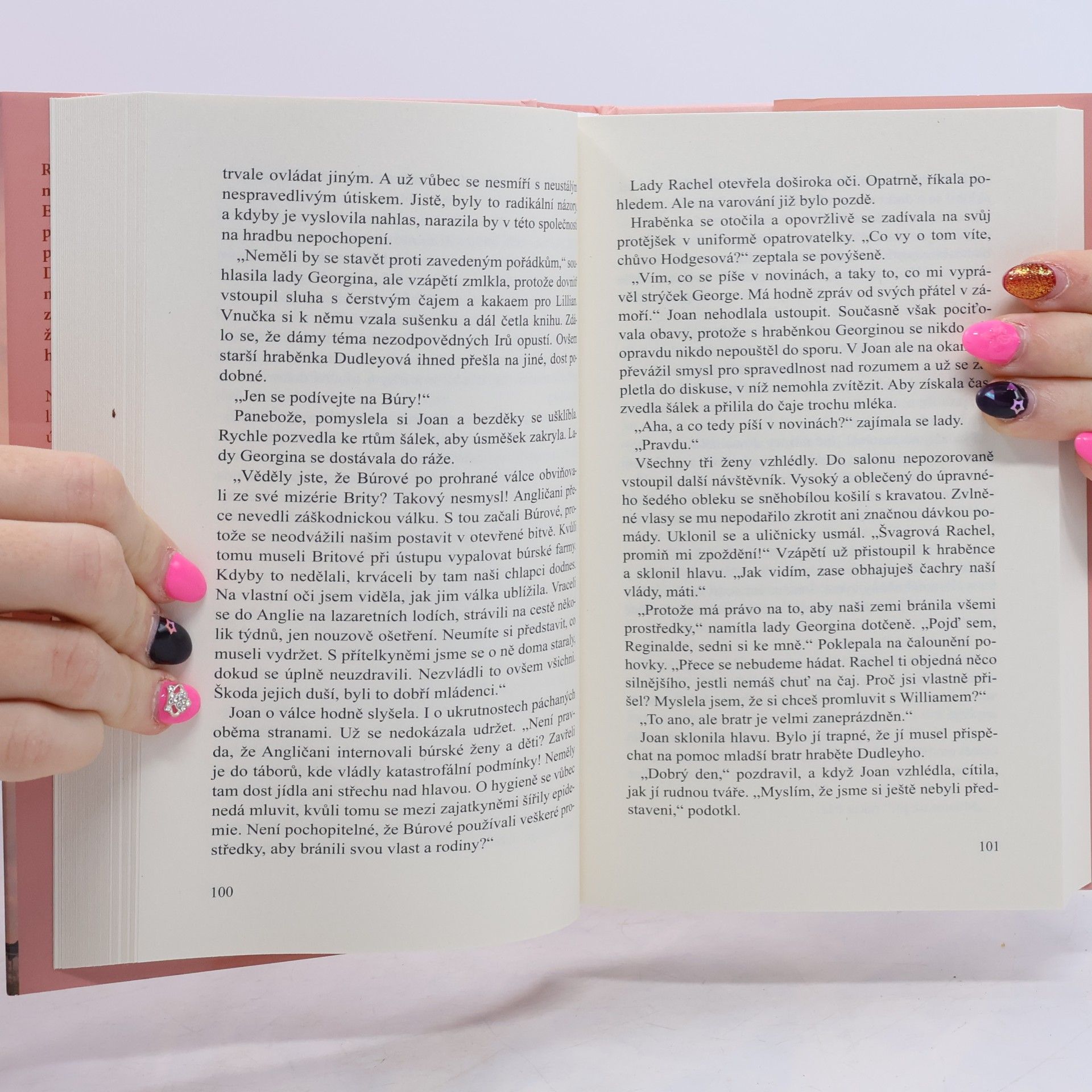 Ella Perkins Anglické chůvy: Joan a její cesta k novému životu