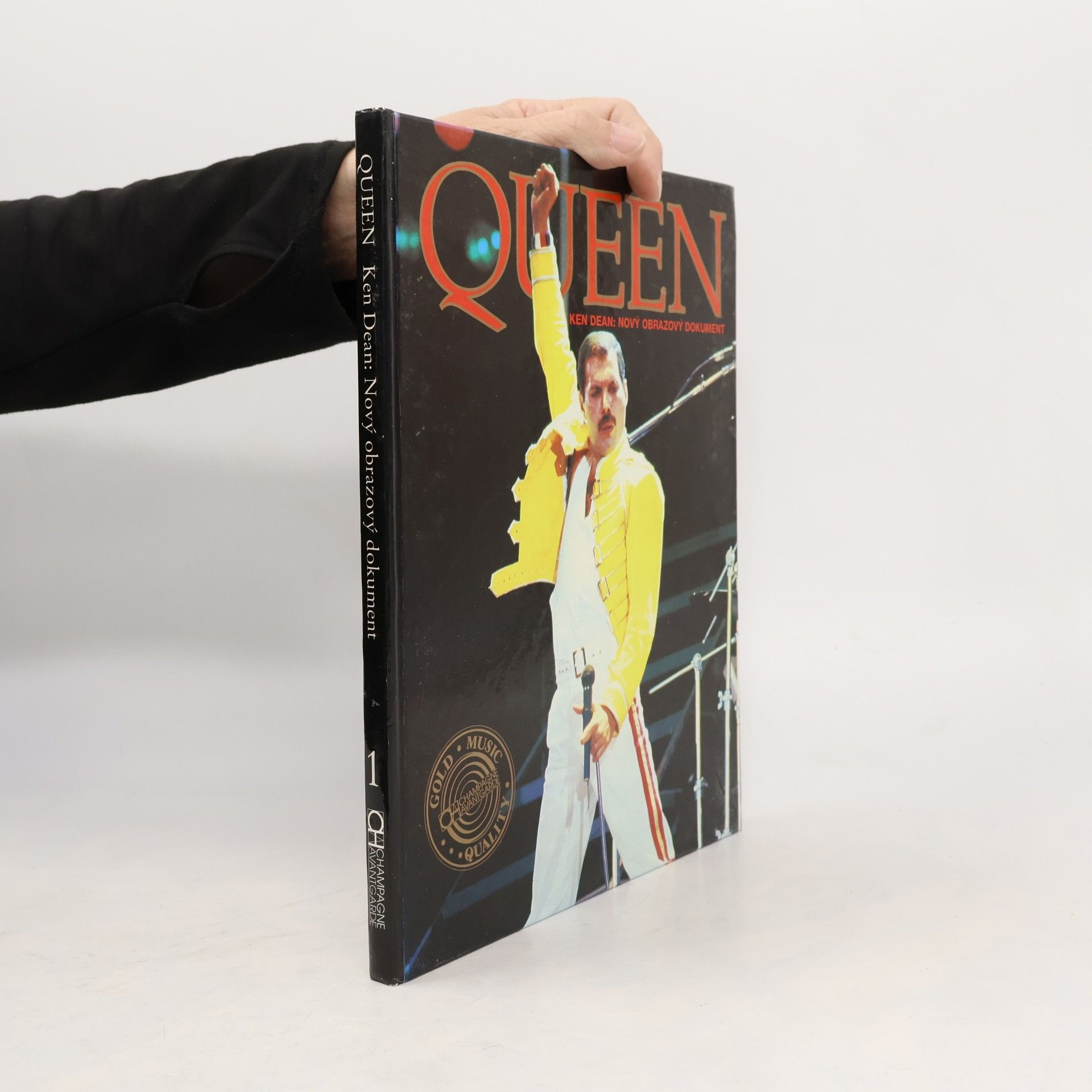 Queen 1. Nový obrazový dokument