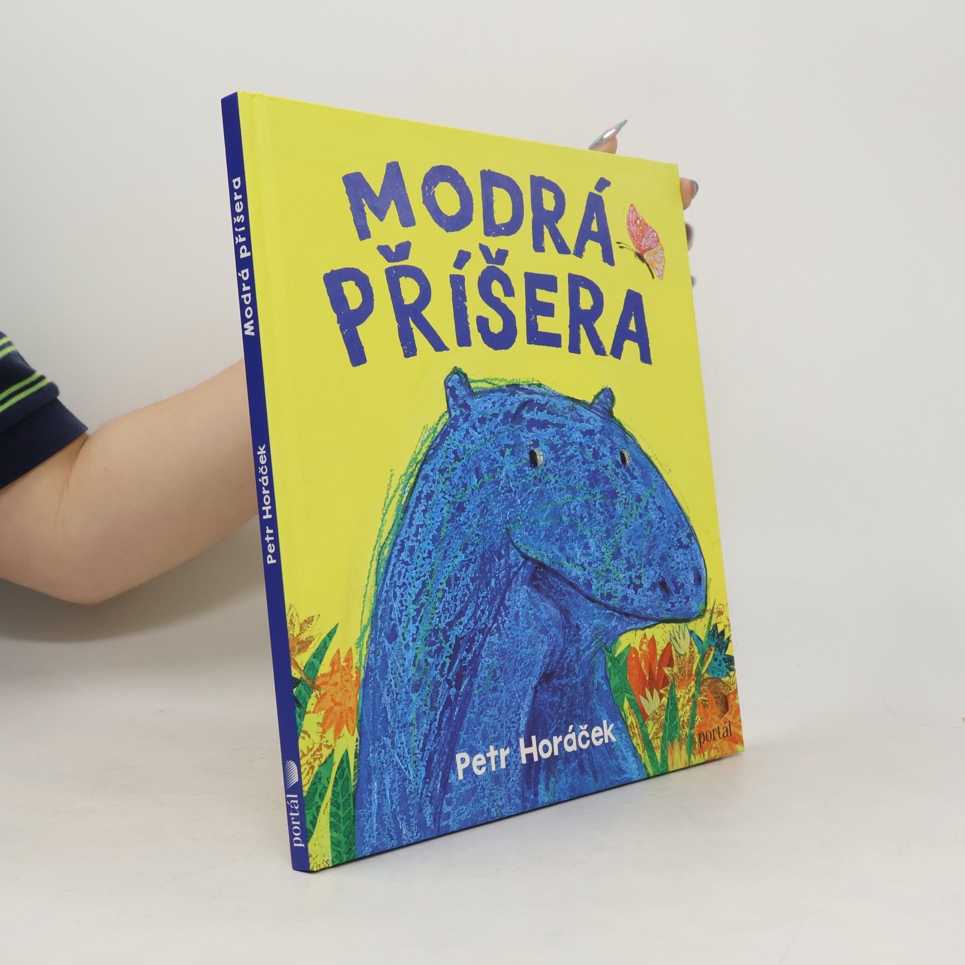 Petr Horác̆ek Modrá příšera