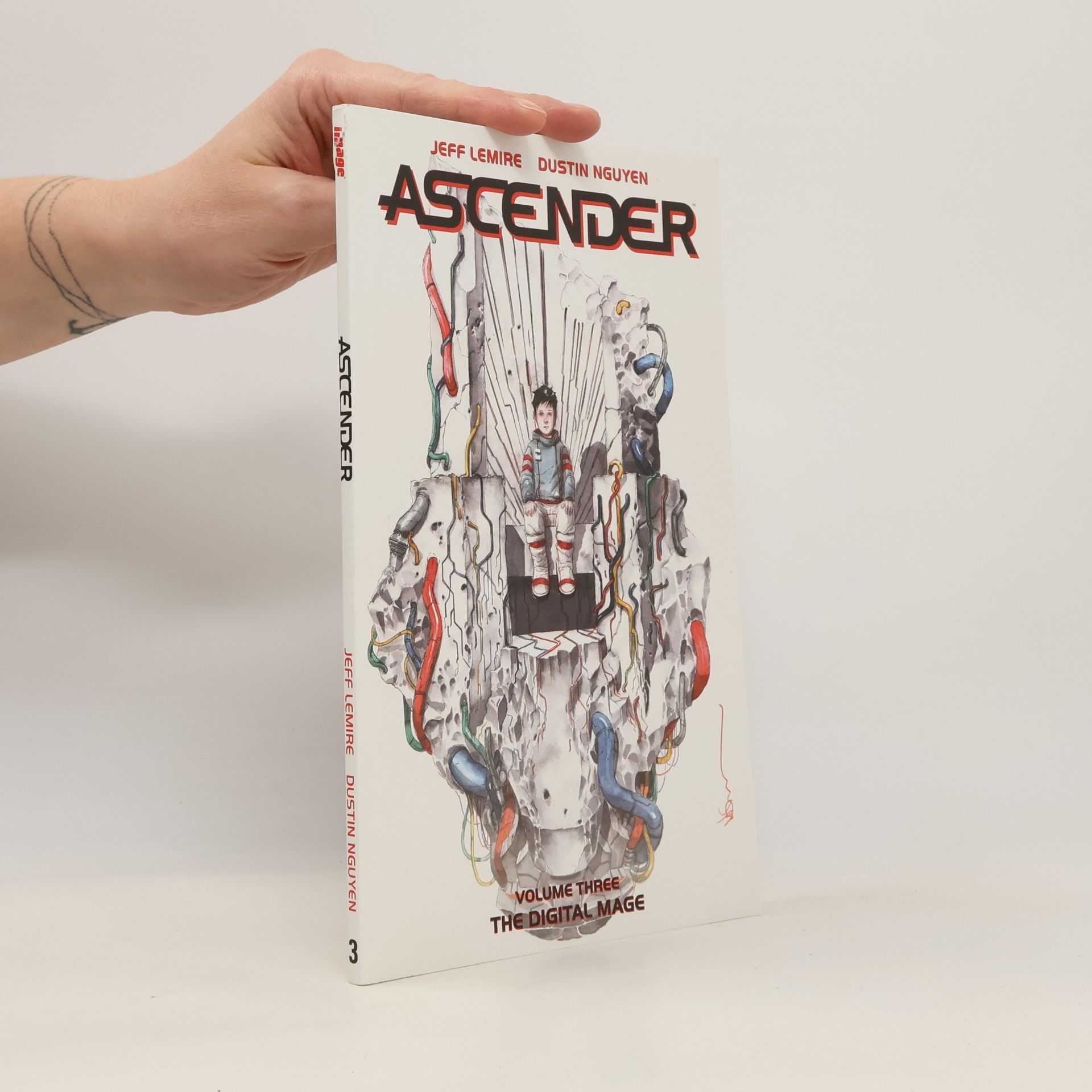 Jeff Lemire Ascender, Volume 3: The Digital Mage