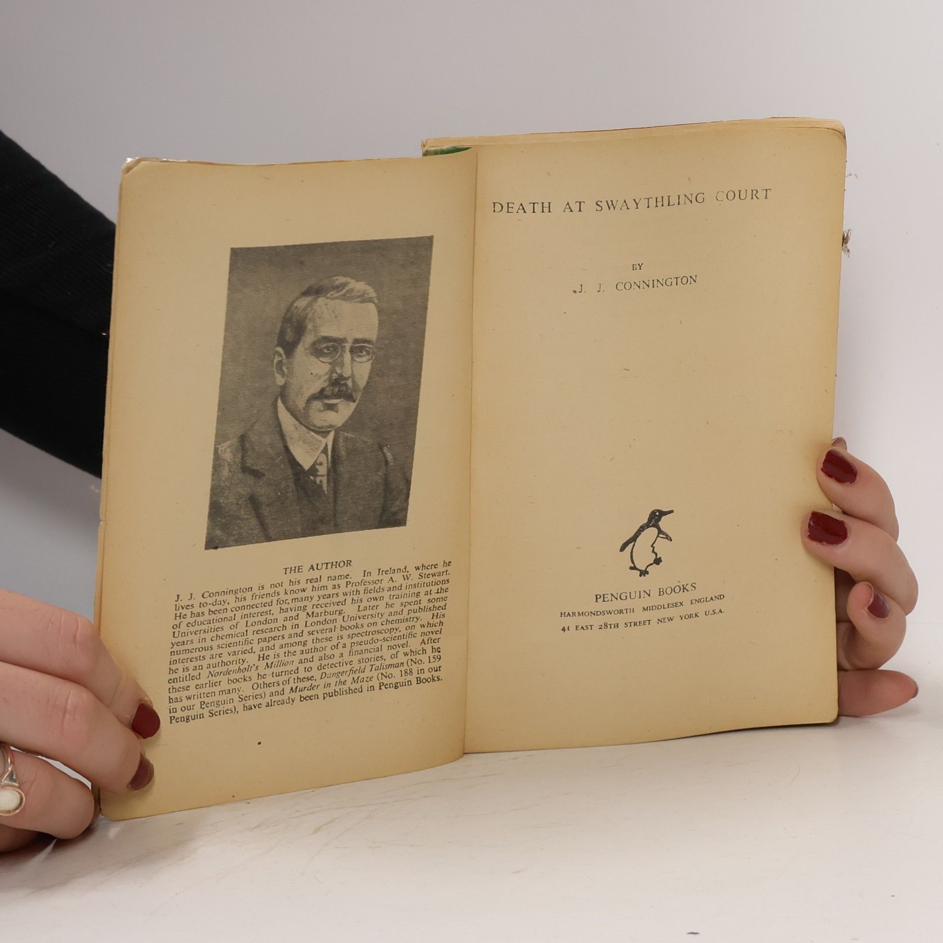 J. J. Connington DEATH AT SWAYTHLING COURT