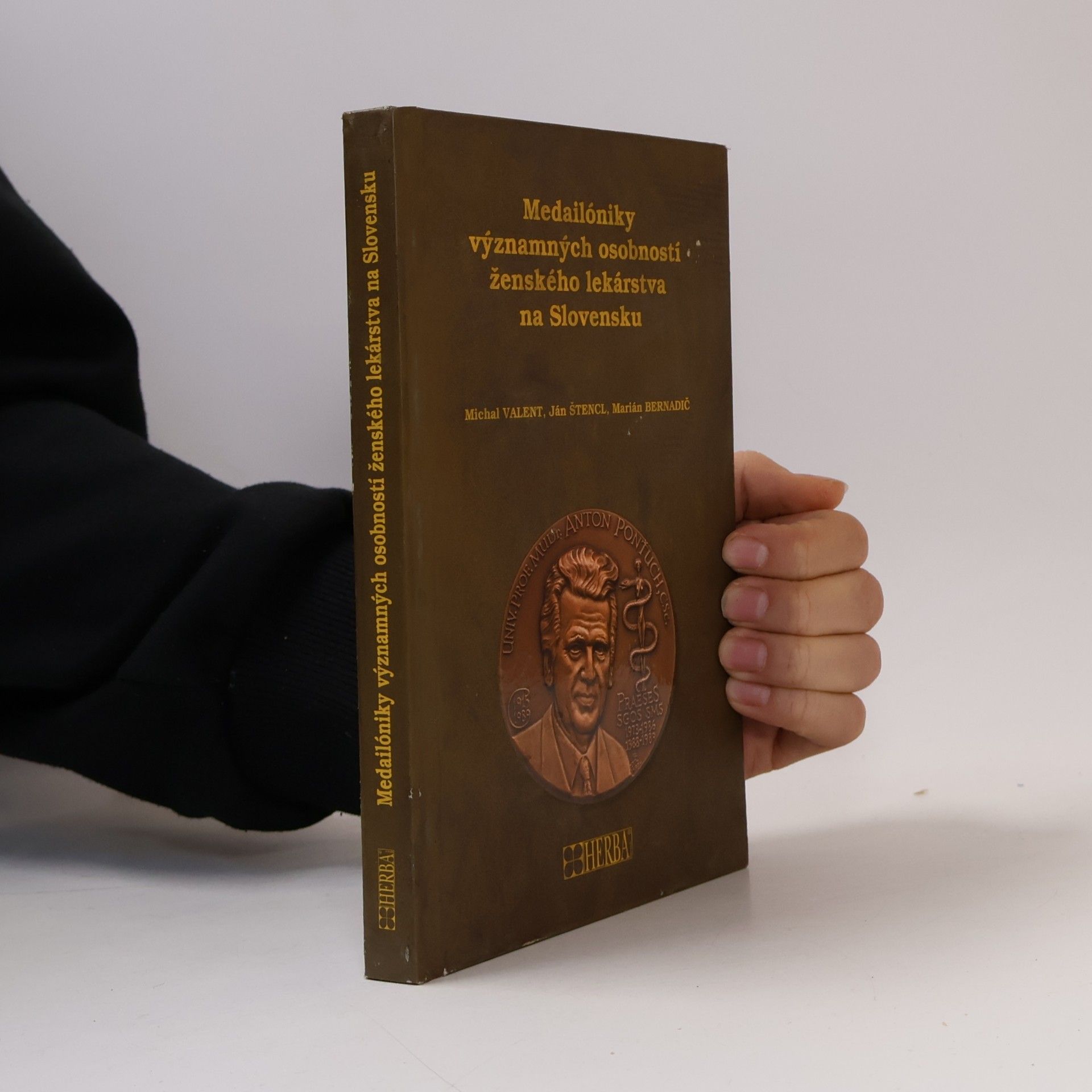 Marián Bernadič Medailónky významných osobností ženského lekárstva na Slovensku