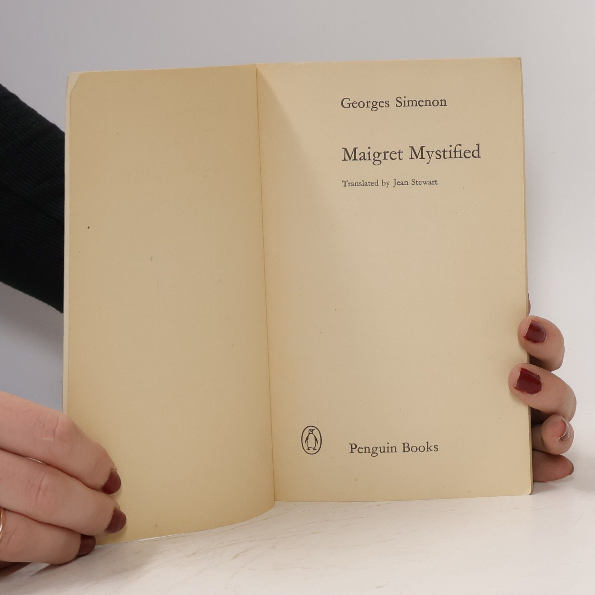 Georges Simenon Maigret Mystified