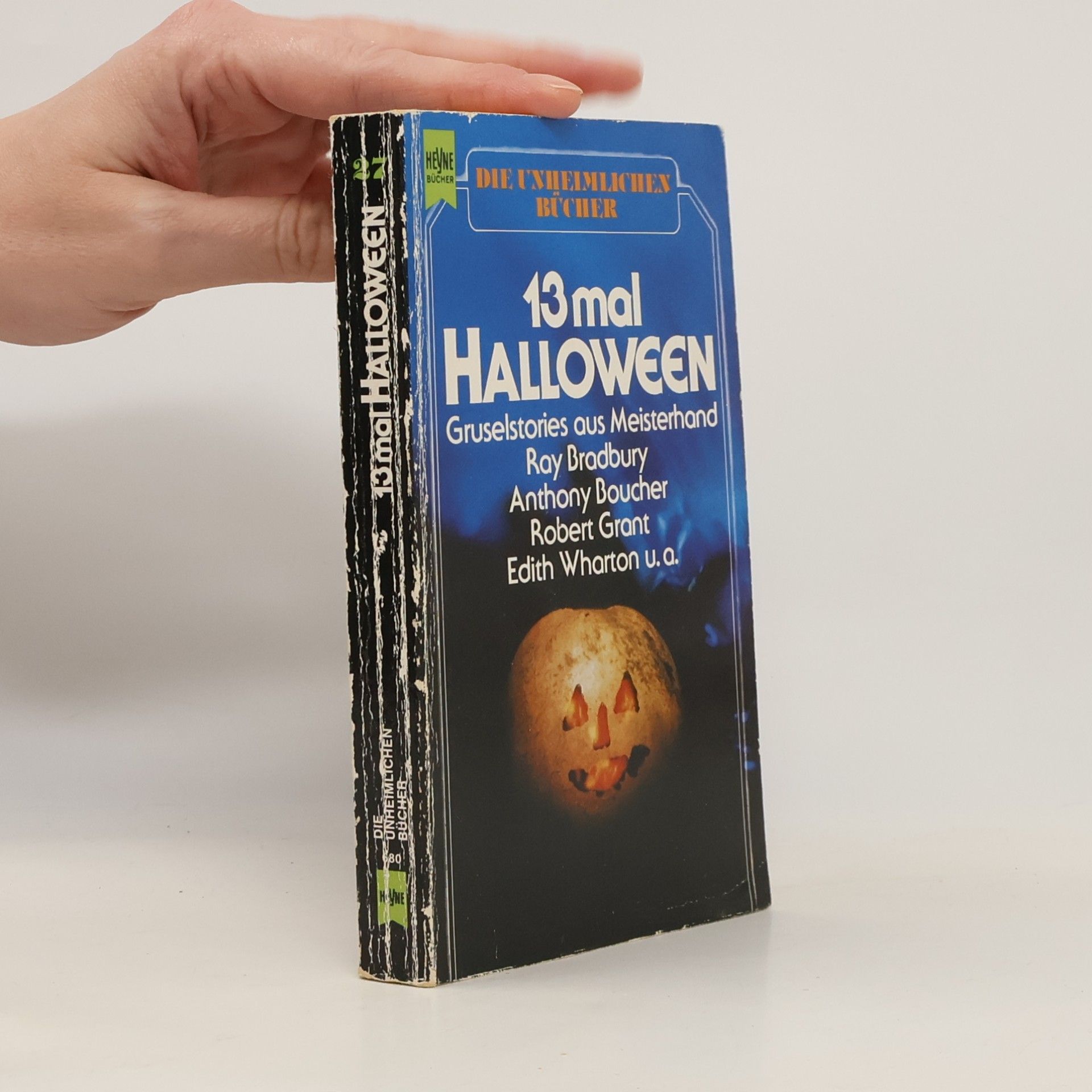 Isaac Asimov 13mal Halloween