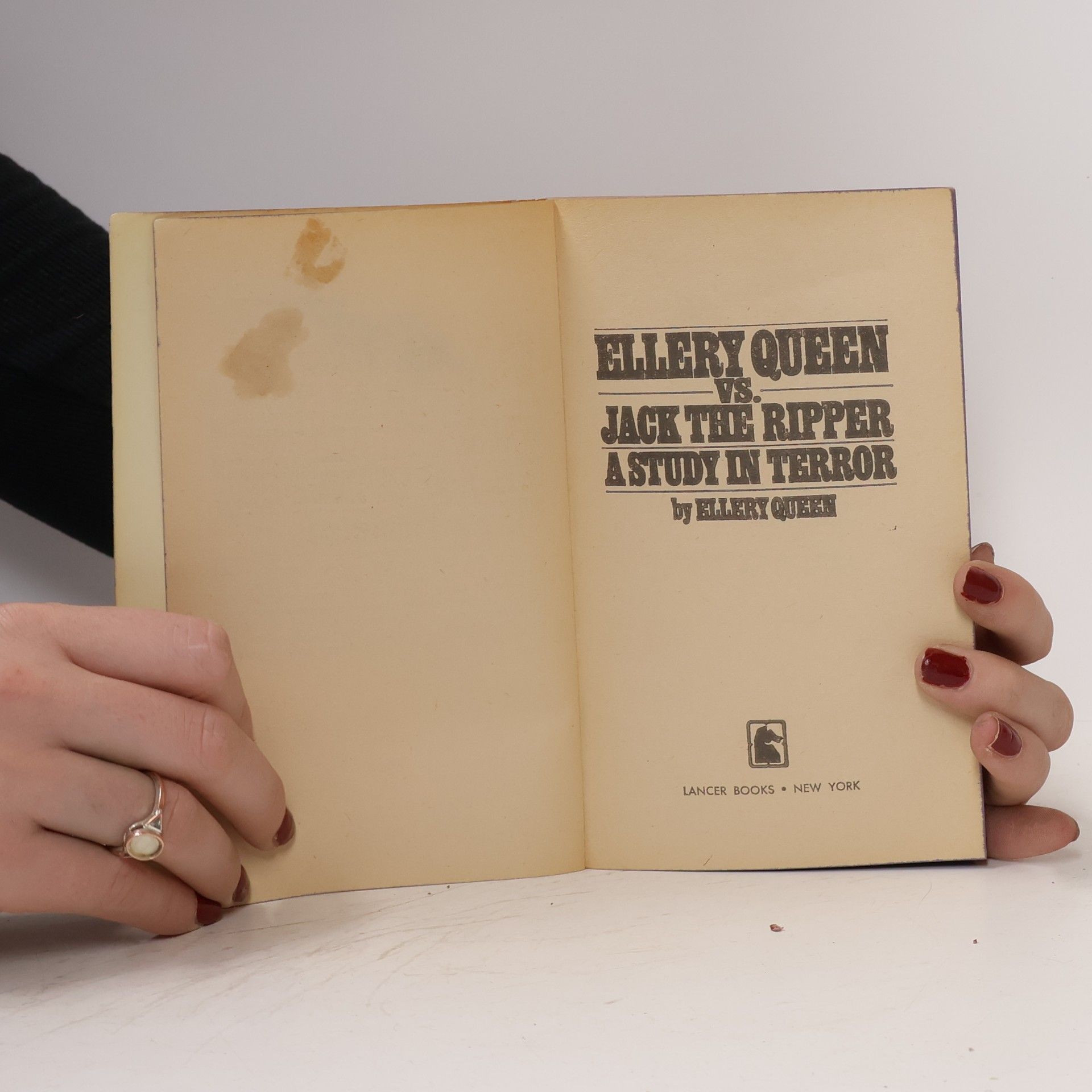 Ellery Queen Ellery Queen vs. Jack the Ripper