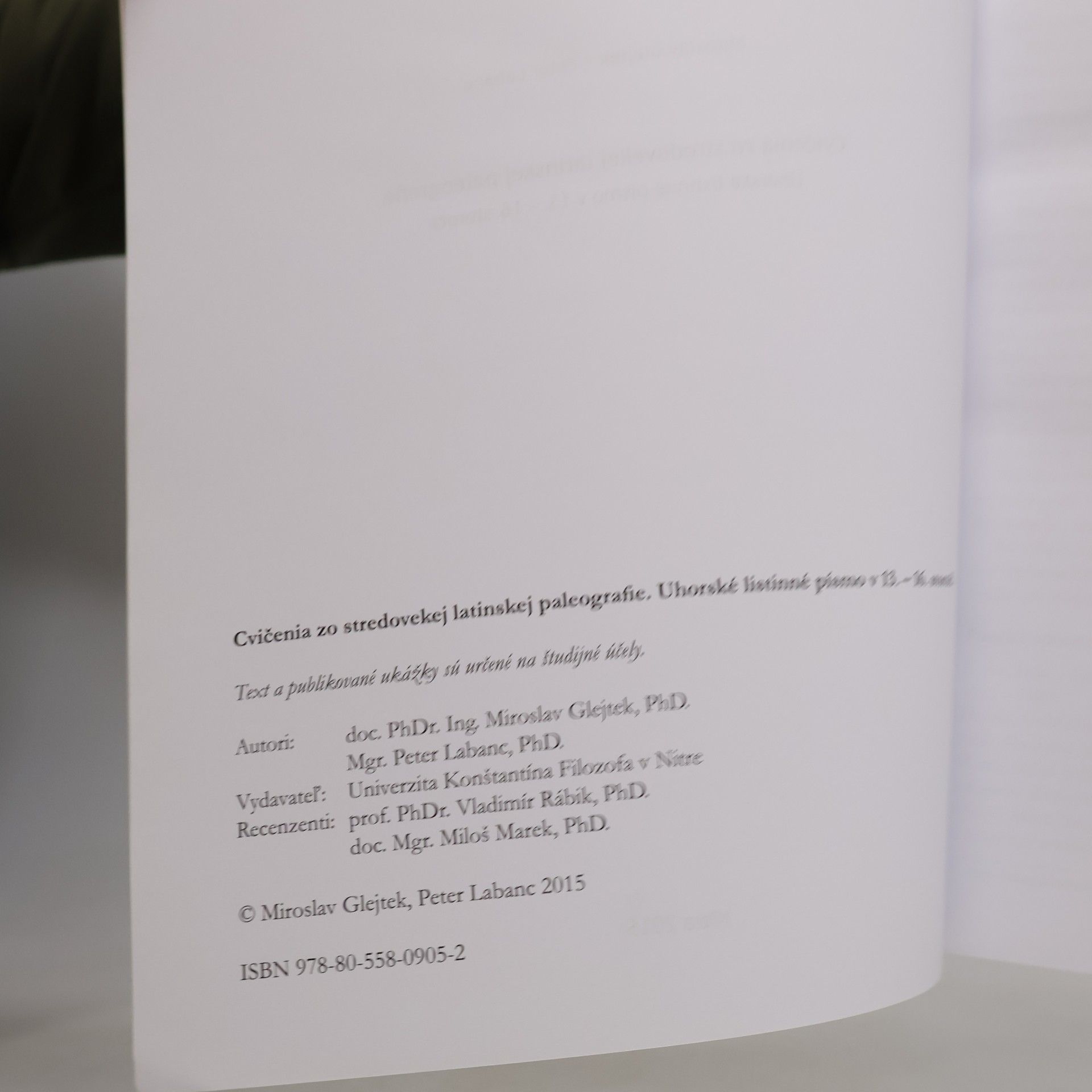 Miroslav Glejtek Cvičenia zo stredovekej latinskej paleografie