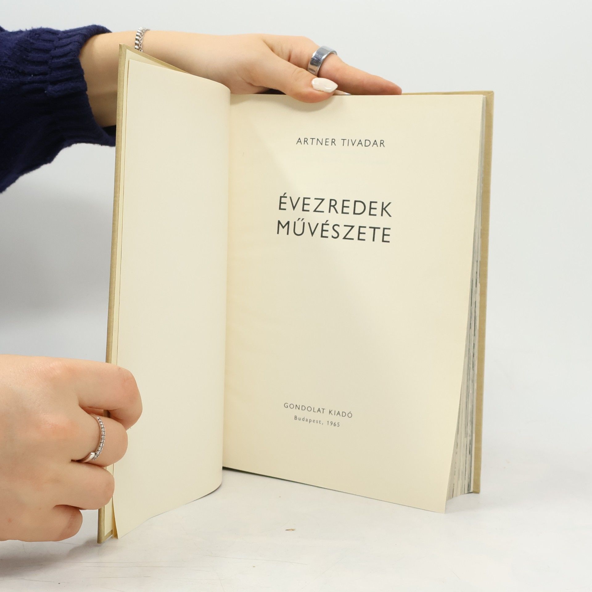 Tivadar Artner Evezredek müveszete