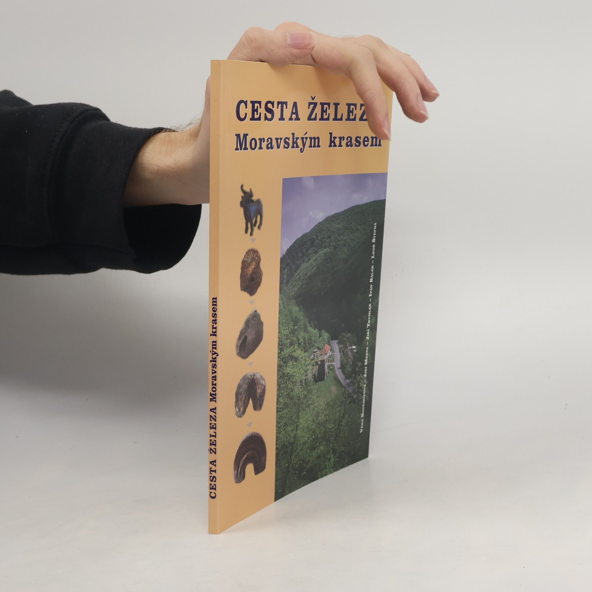 Cesta železa Moravským krasem