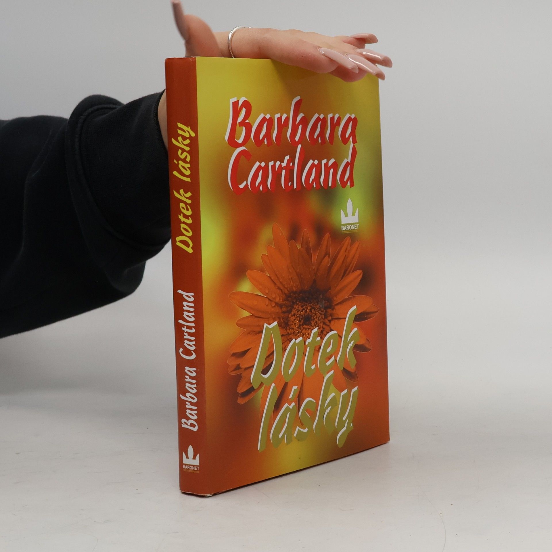 Barbara Cartland Dotek lásky