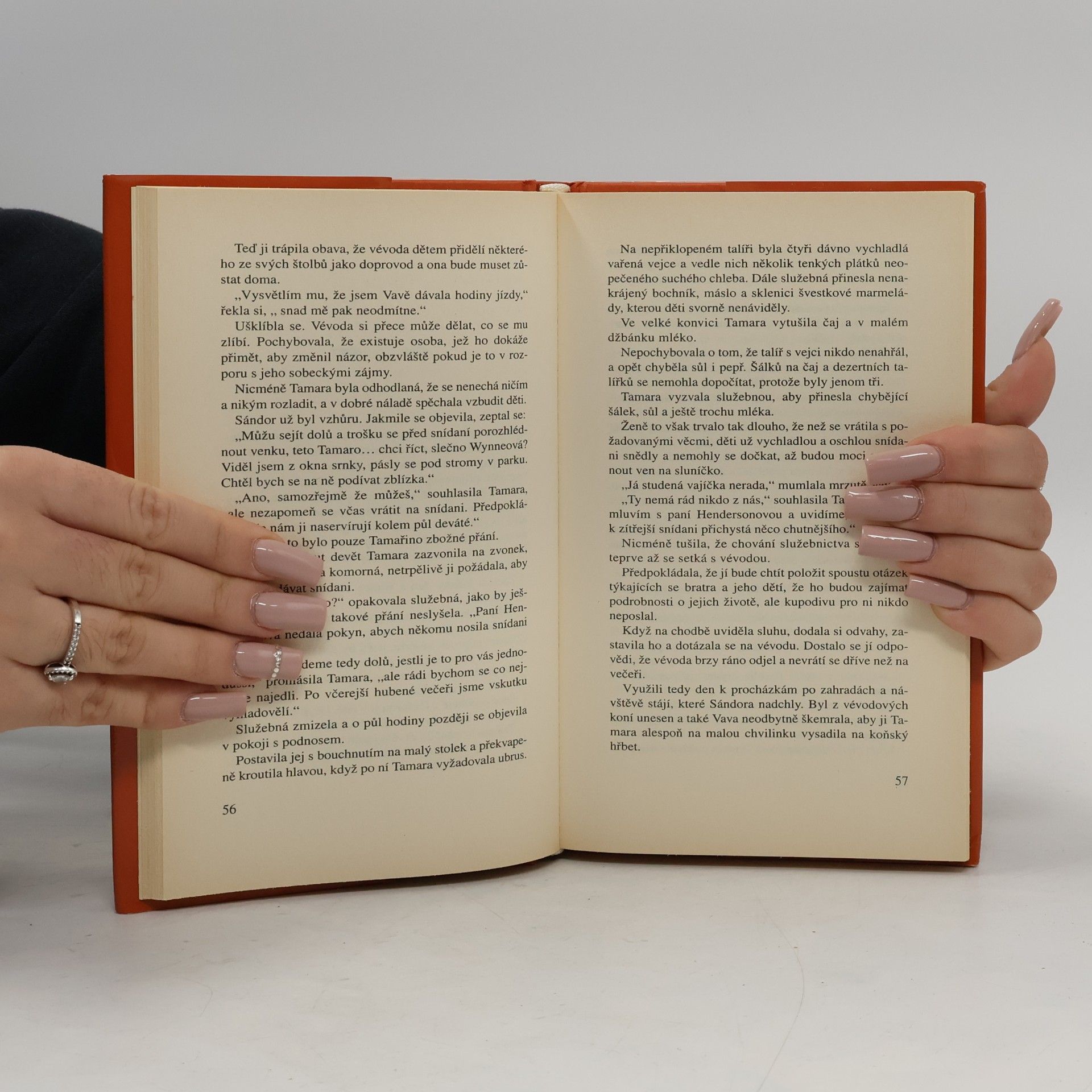 Barbara Cartland Dotek lásky