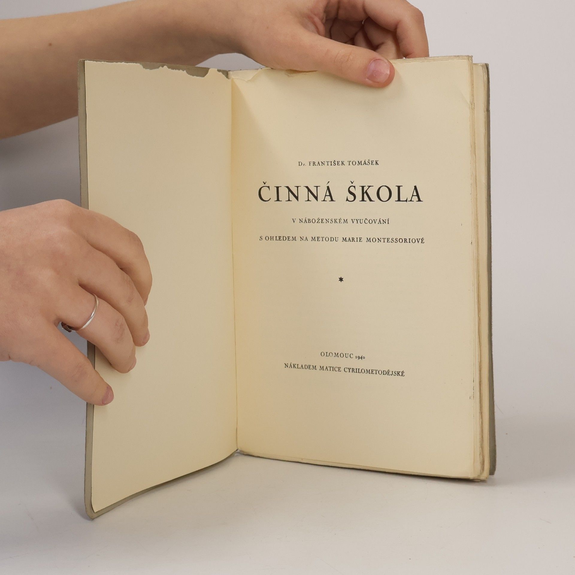 František Tomášek Činná škola