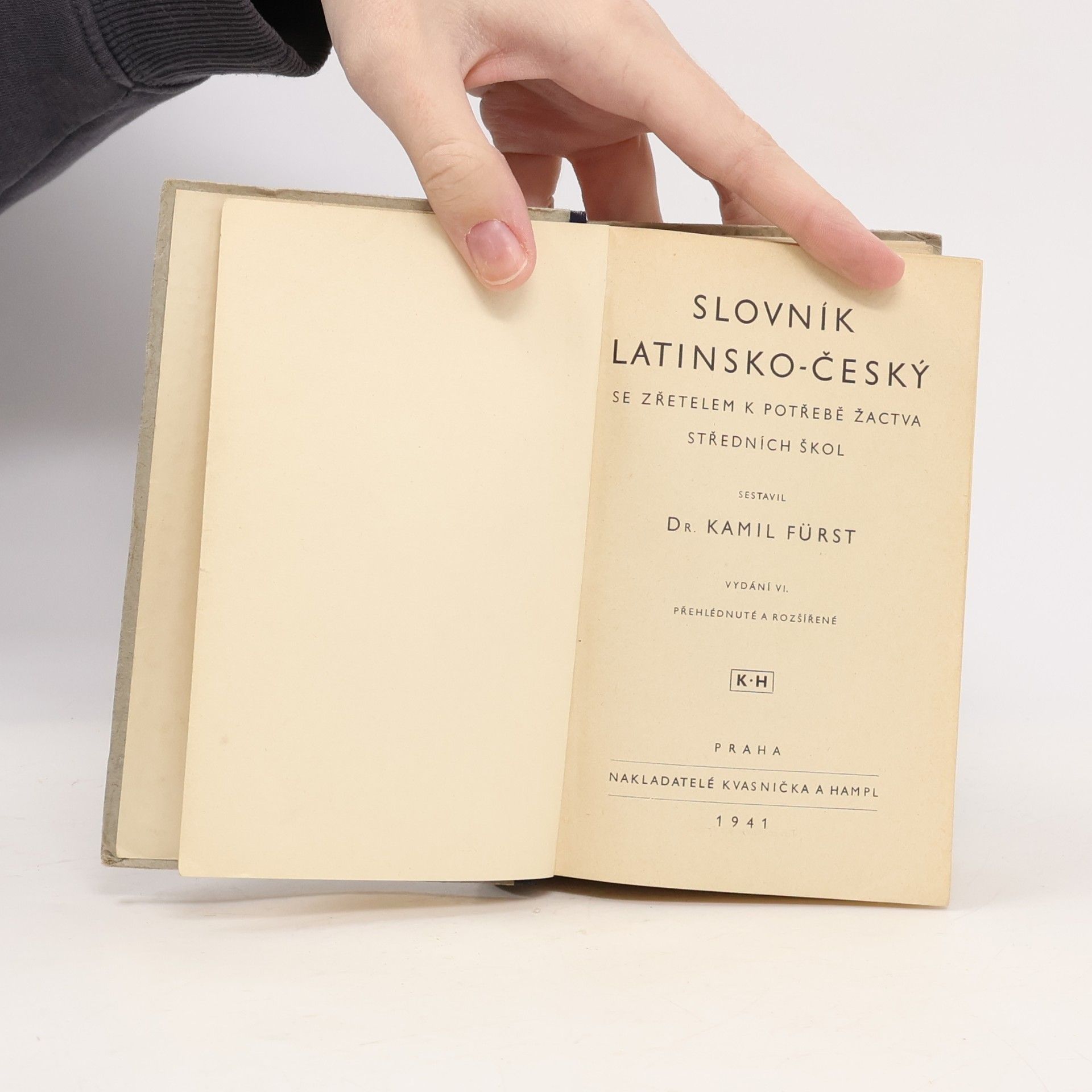 Kamil Fürst Slovník latinsko-český a česko-latinský
