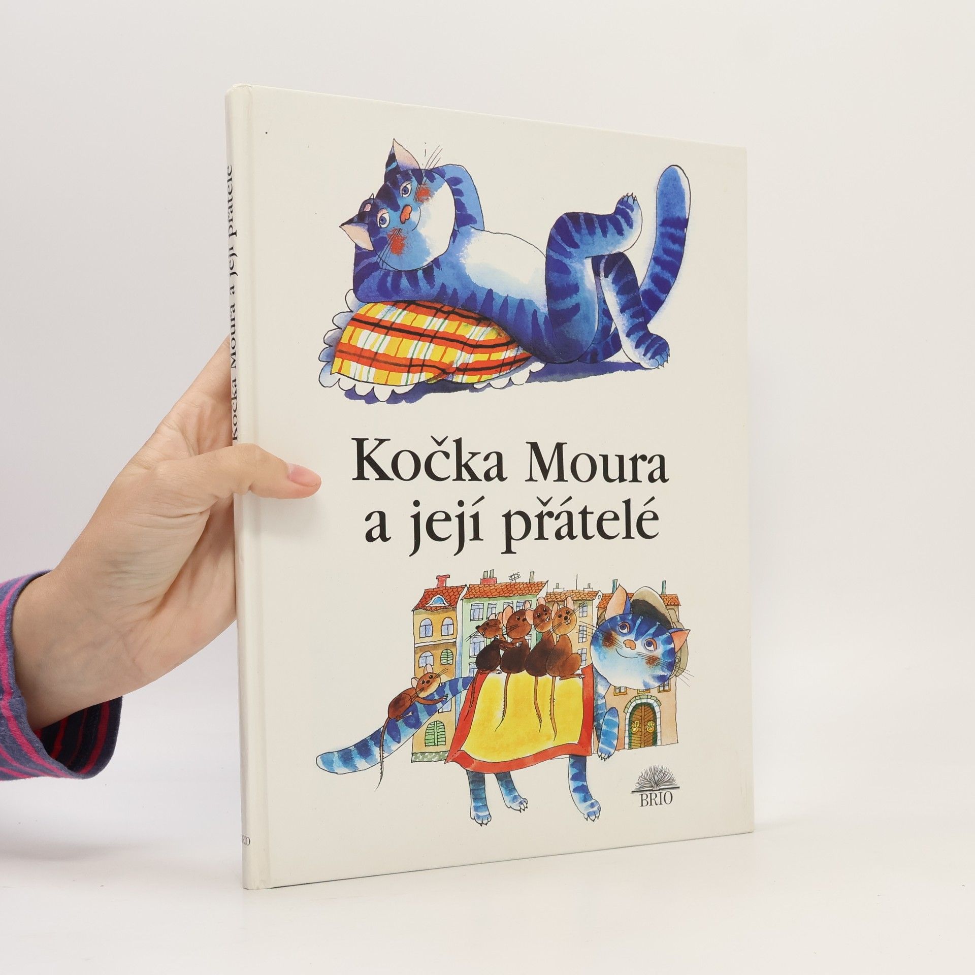 Kočka Moura a její přátelé