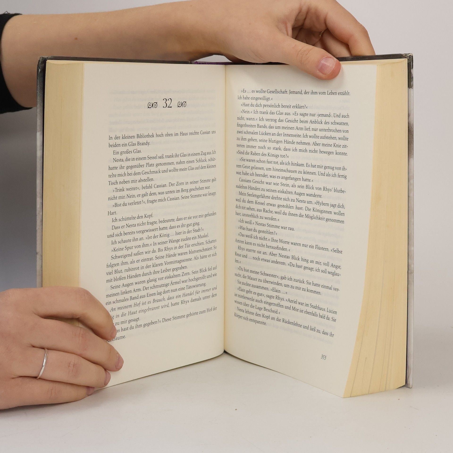 Sarah J. Maas Das Reich der sieben Höfe 3: Sterne und Schwerter