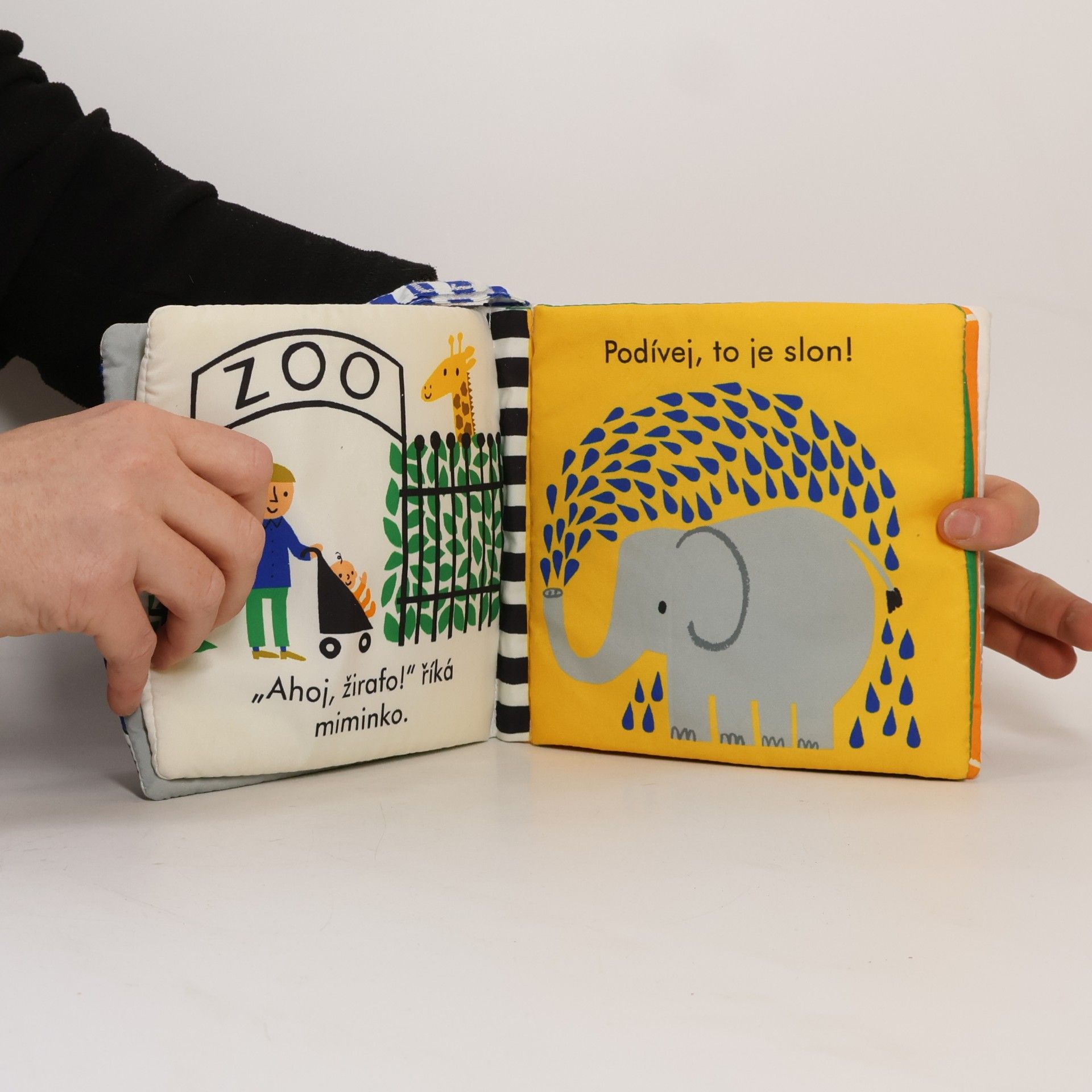 Lisa Renee Jones Zoo - Malinkatý příběh pro malinkého človíčka