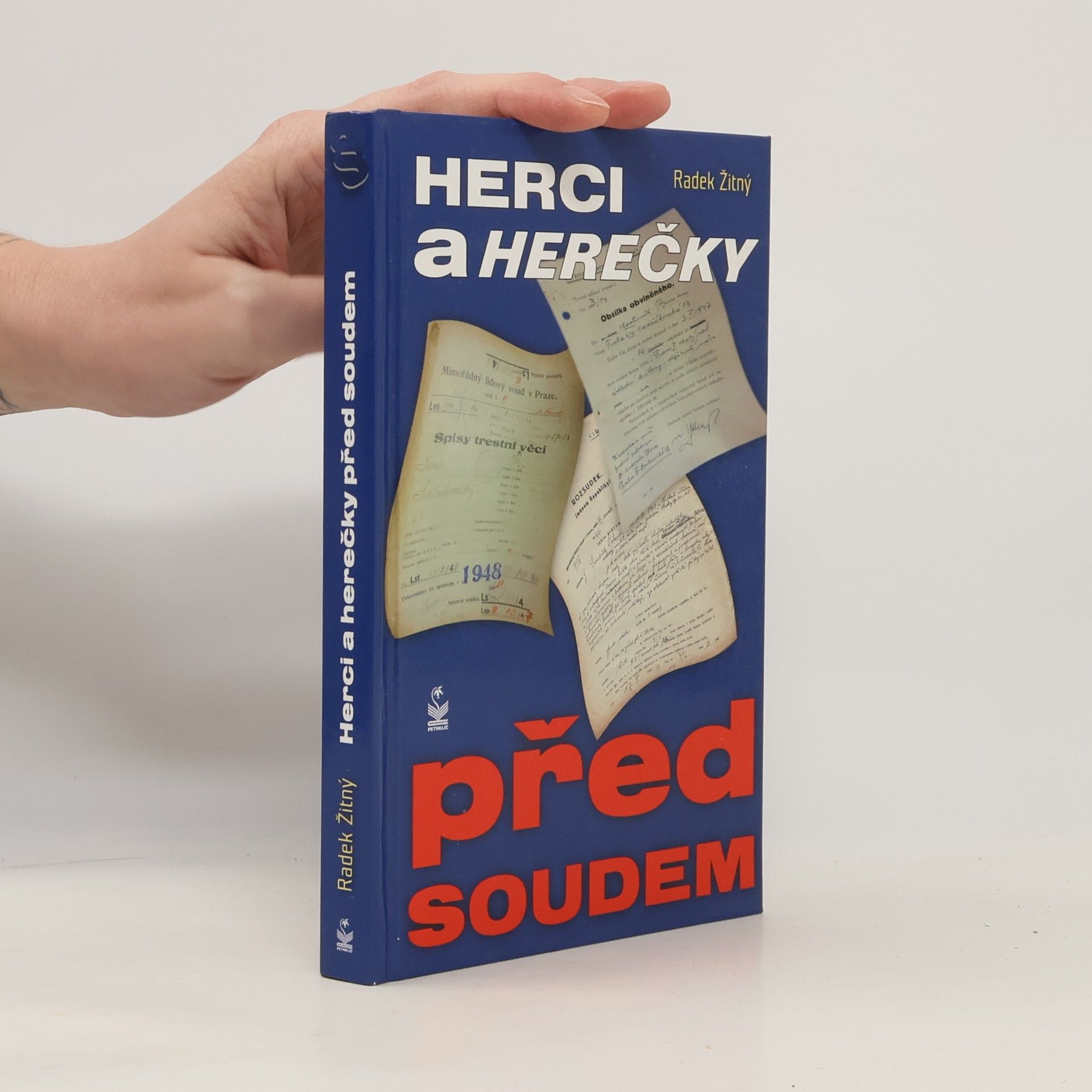 Herci a herečky před soudem
