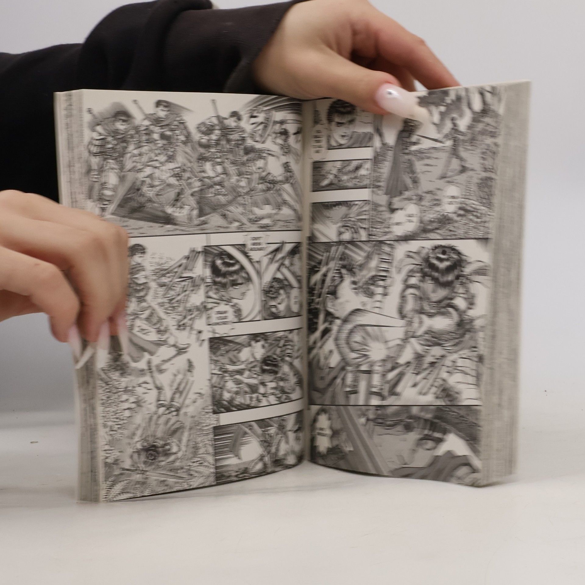 Kentaro Miura Berserk. Volume 9