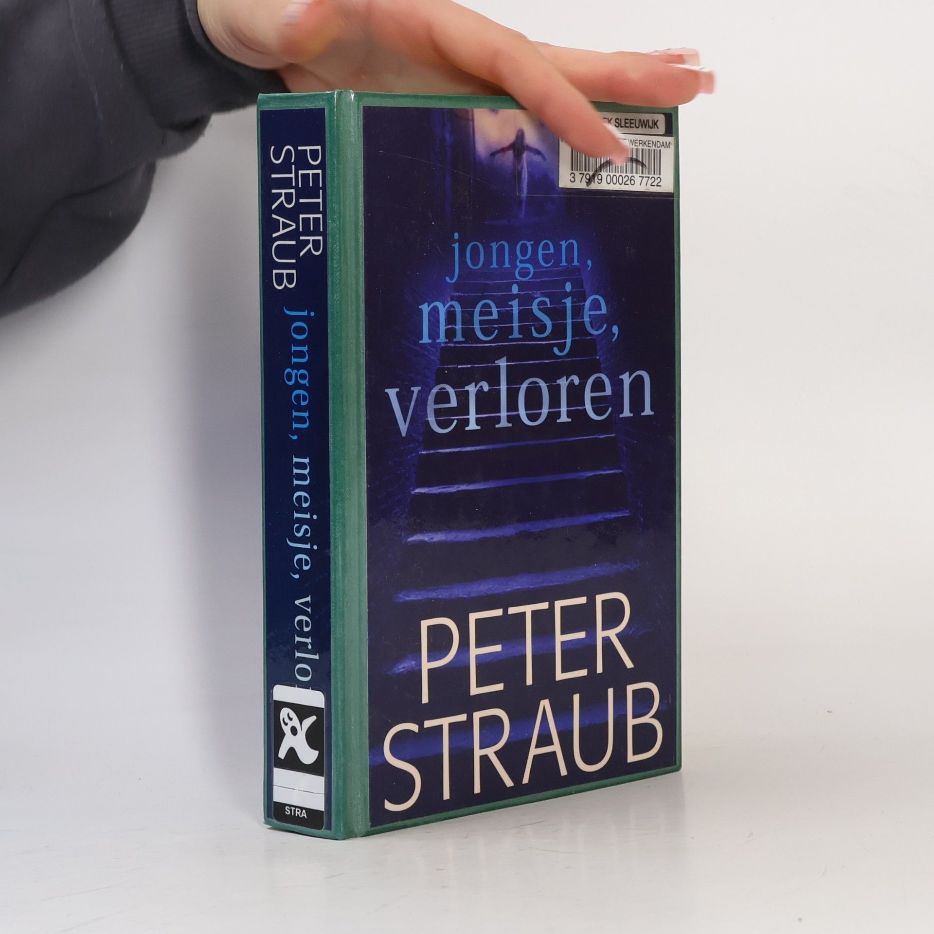 Jongen, meisje, verloren