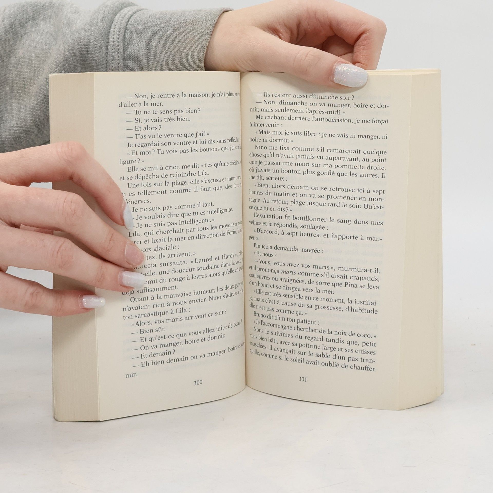 Elena Ferrante Le nouveau nom. L'amie prodigieuse II.