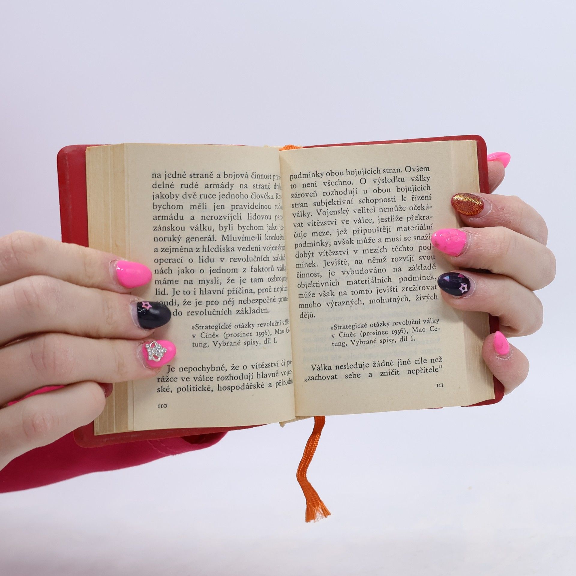 Mao Ce tung Citáty z díla předsedy Mao Ce-Tunga