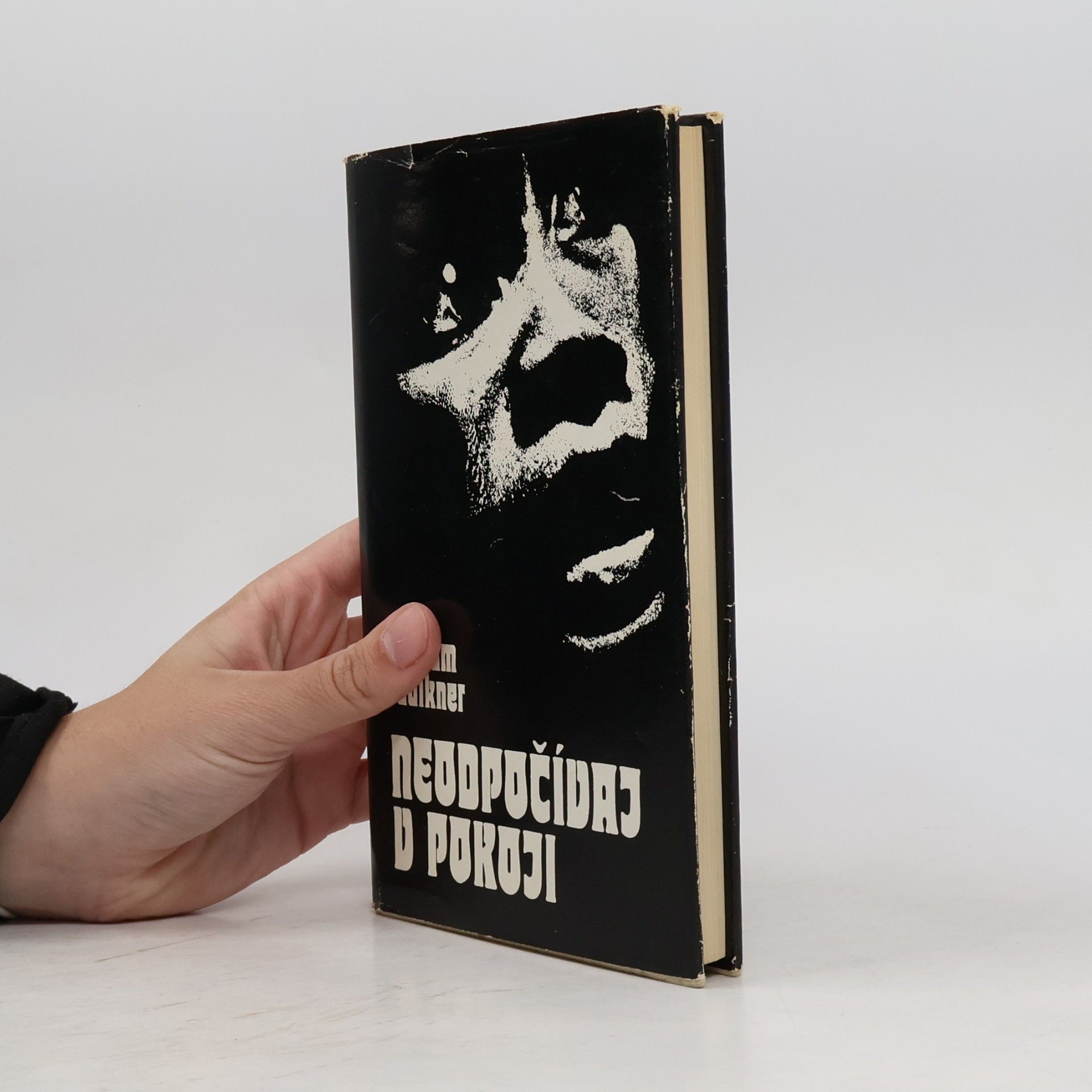 William Faulkner Neodpočívaj v pokoji
