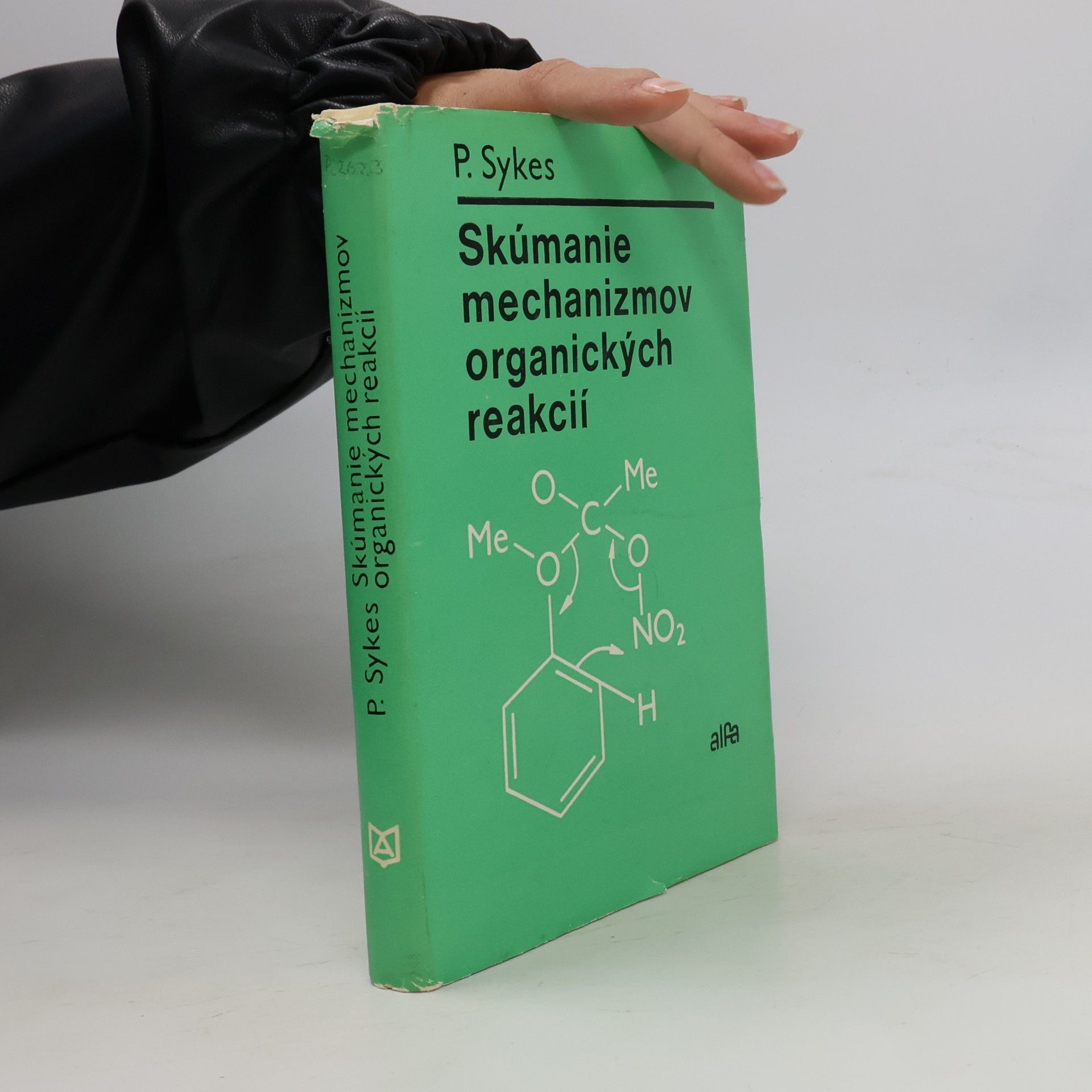 Skúmanie mechanizmov organických reakcií
