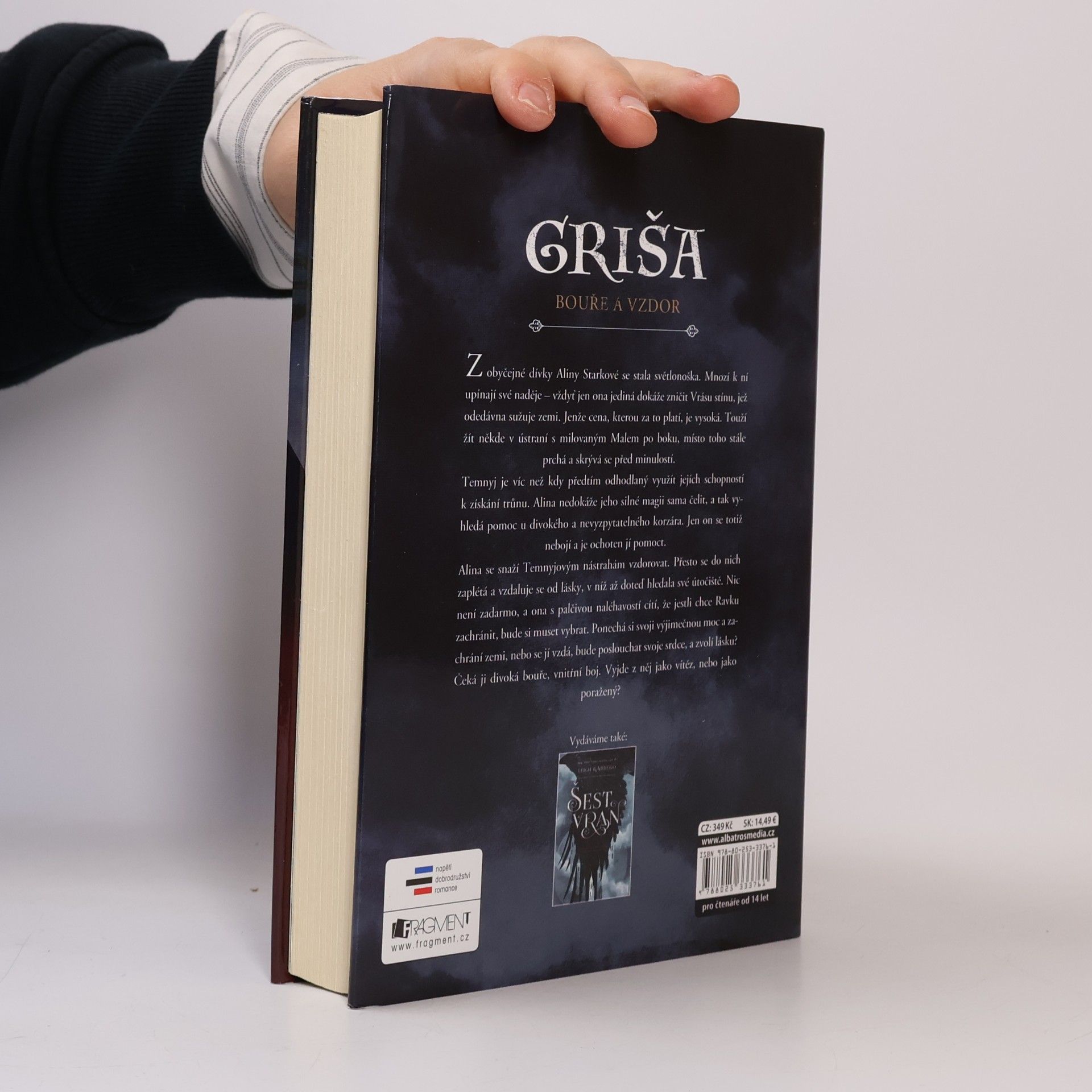 Leigh Bardugo Bouře a vzdor