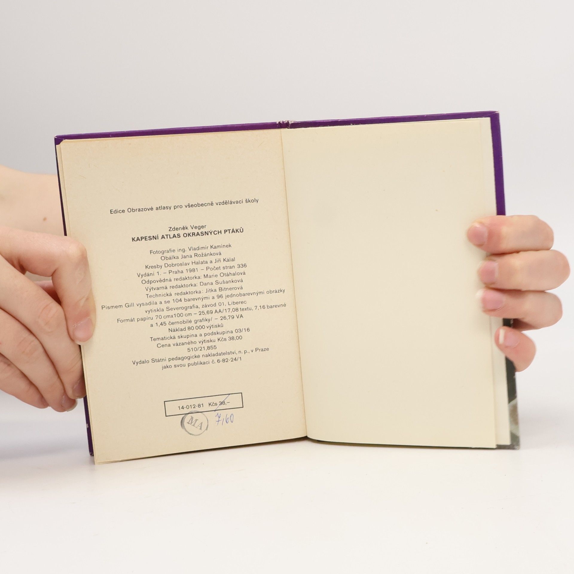 Zdeněk Veger Kapesní atlas okrasných ptáků