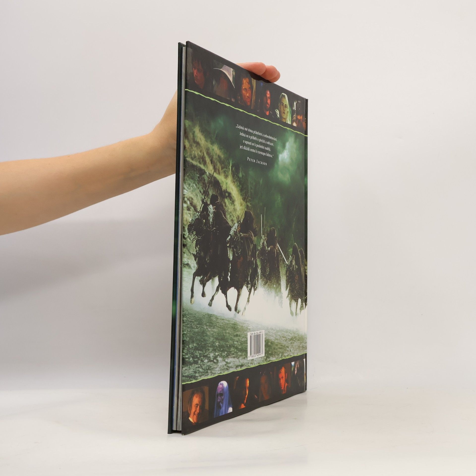 J. R. R. Tolkien Národy, bytosti a místa středozemě: Pán prstenů. Společenstvo prstenu