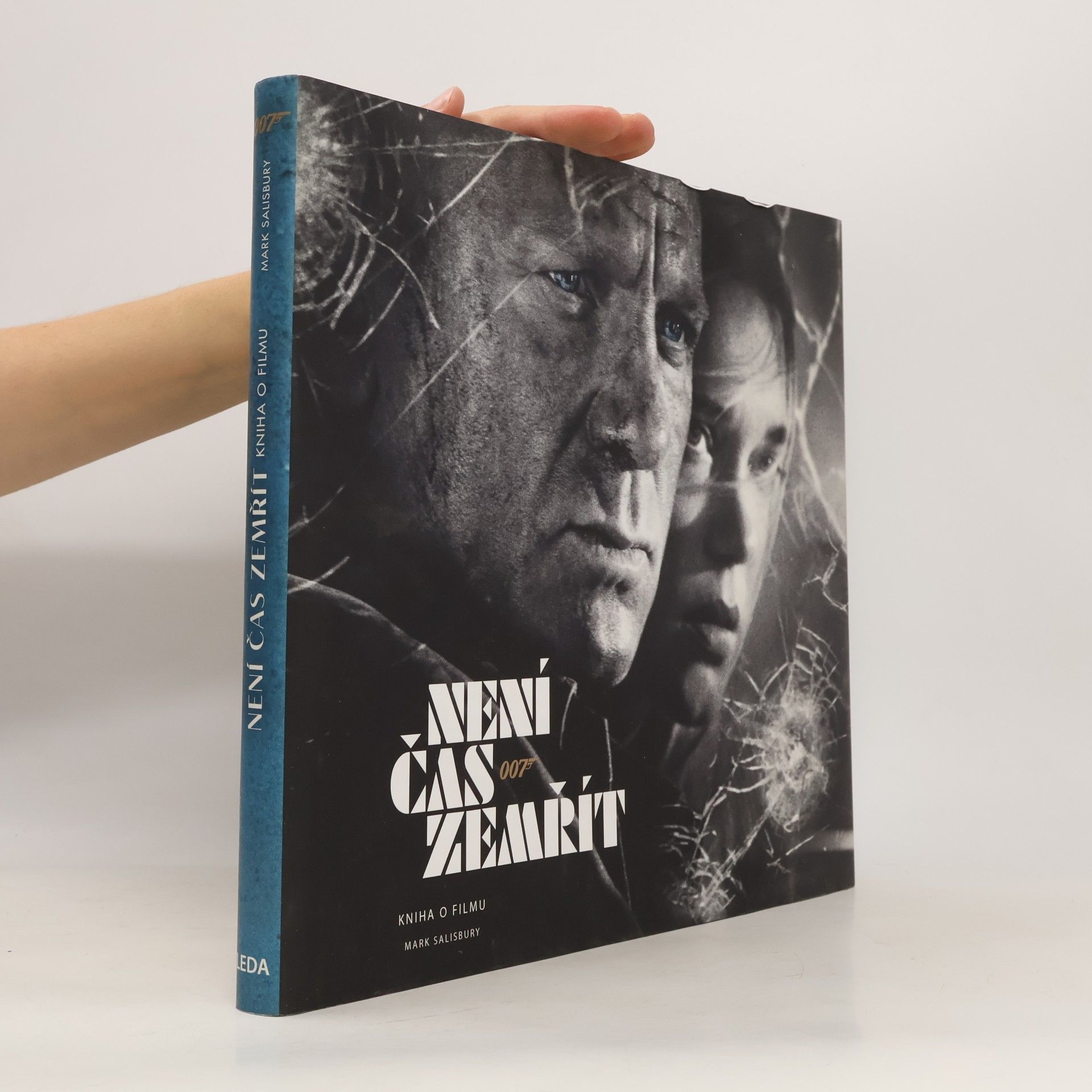 Není čas zemřít : kniha o filmu