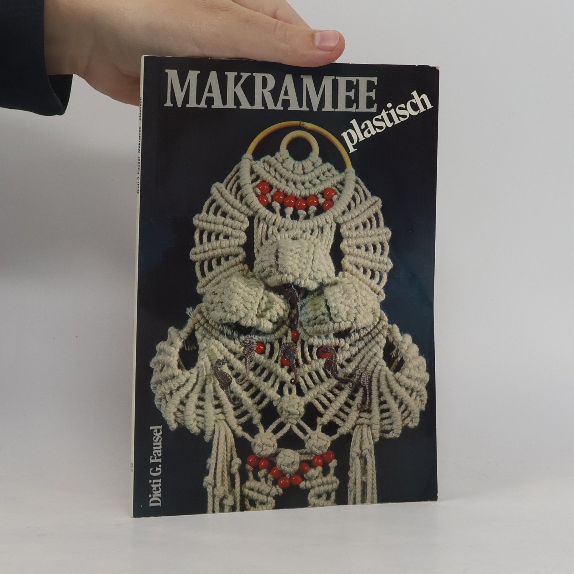 Makramee plastisch
