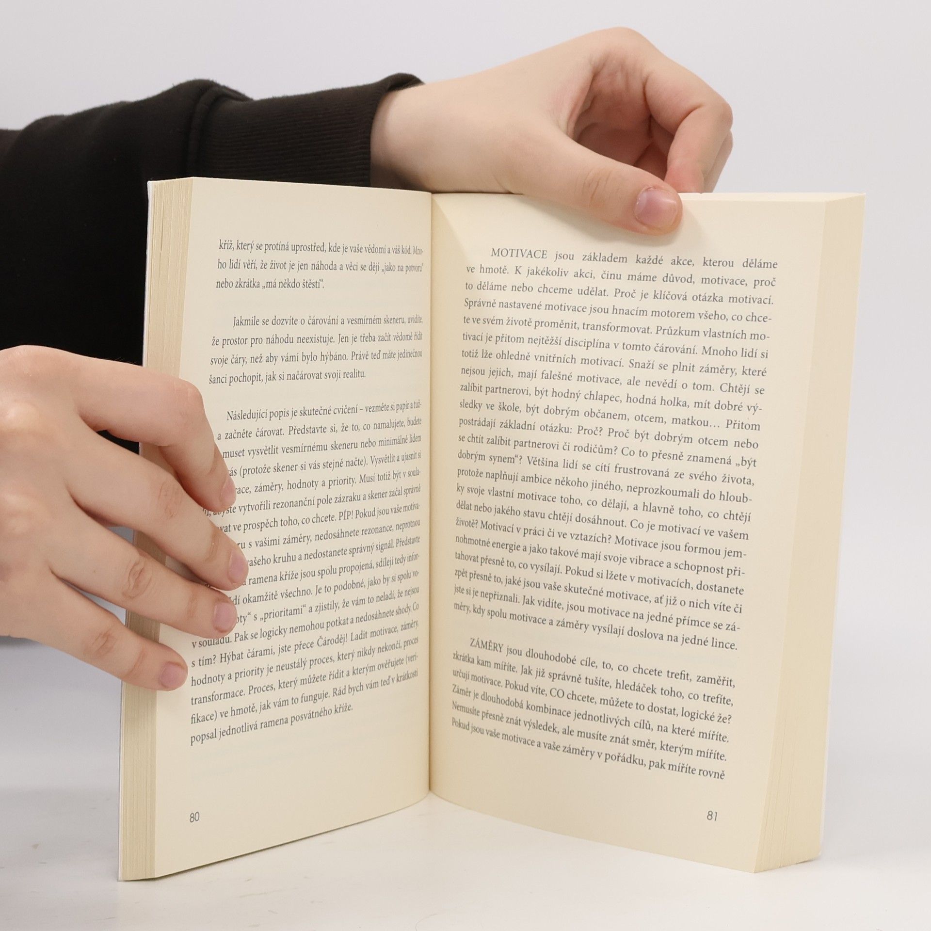 Jiří Vokáč Čmolík Vzpoura vědomí aneb Teslovo evangelium