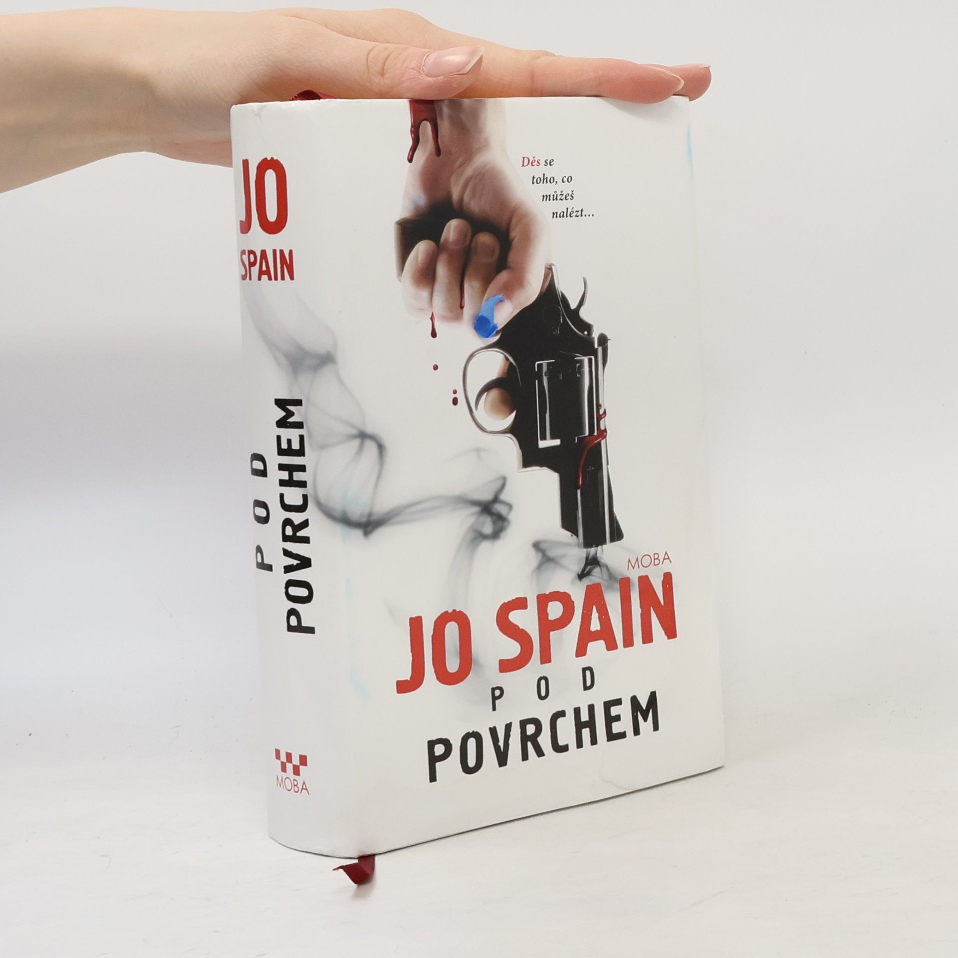 Pod povrchem