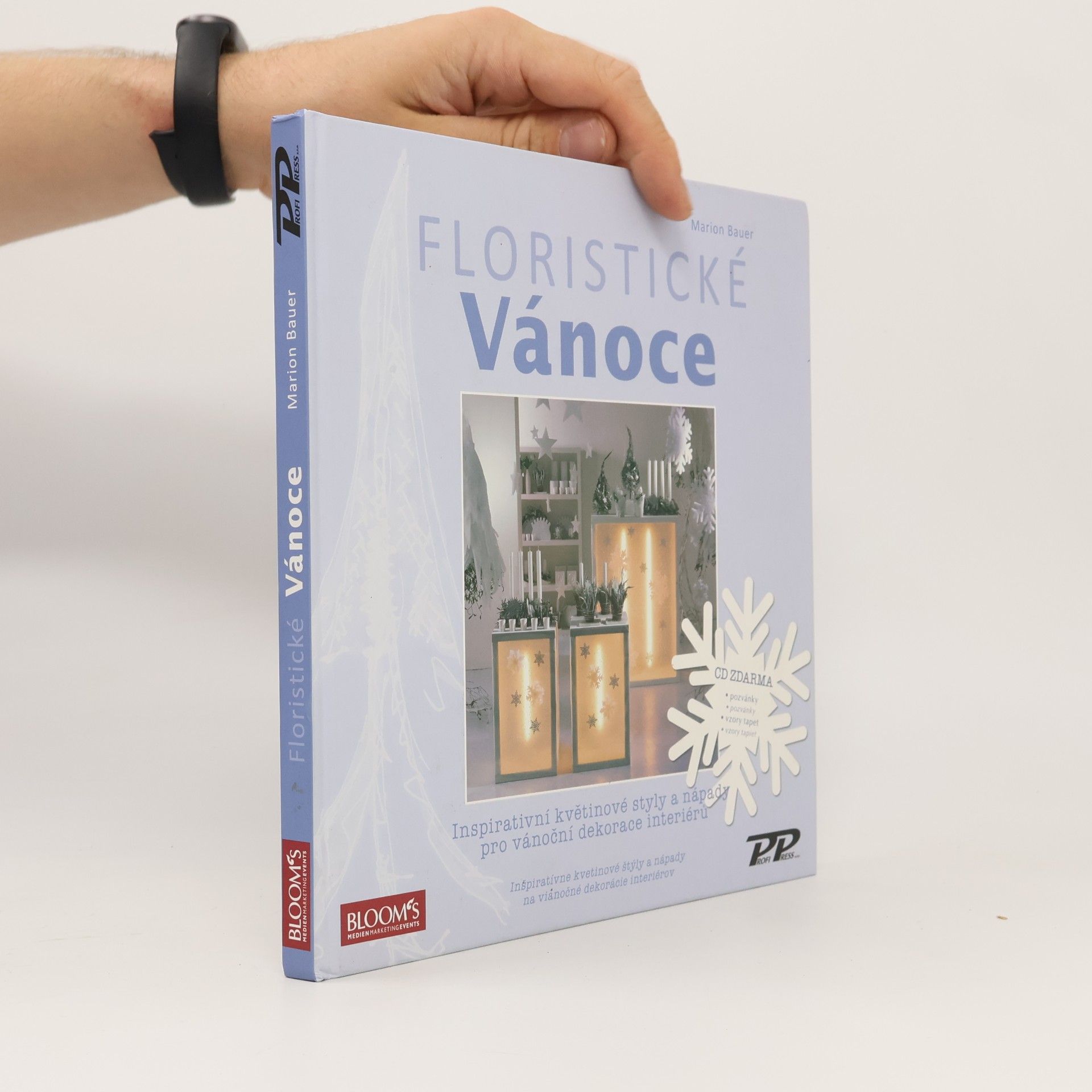 Floristické Vánoce - Inspirativní květinové styly a nápady pro vánoční dekorace interiérů