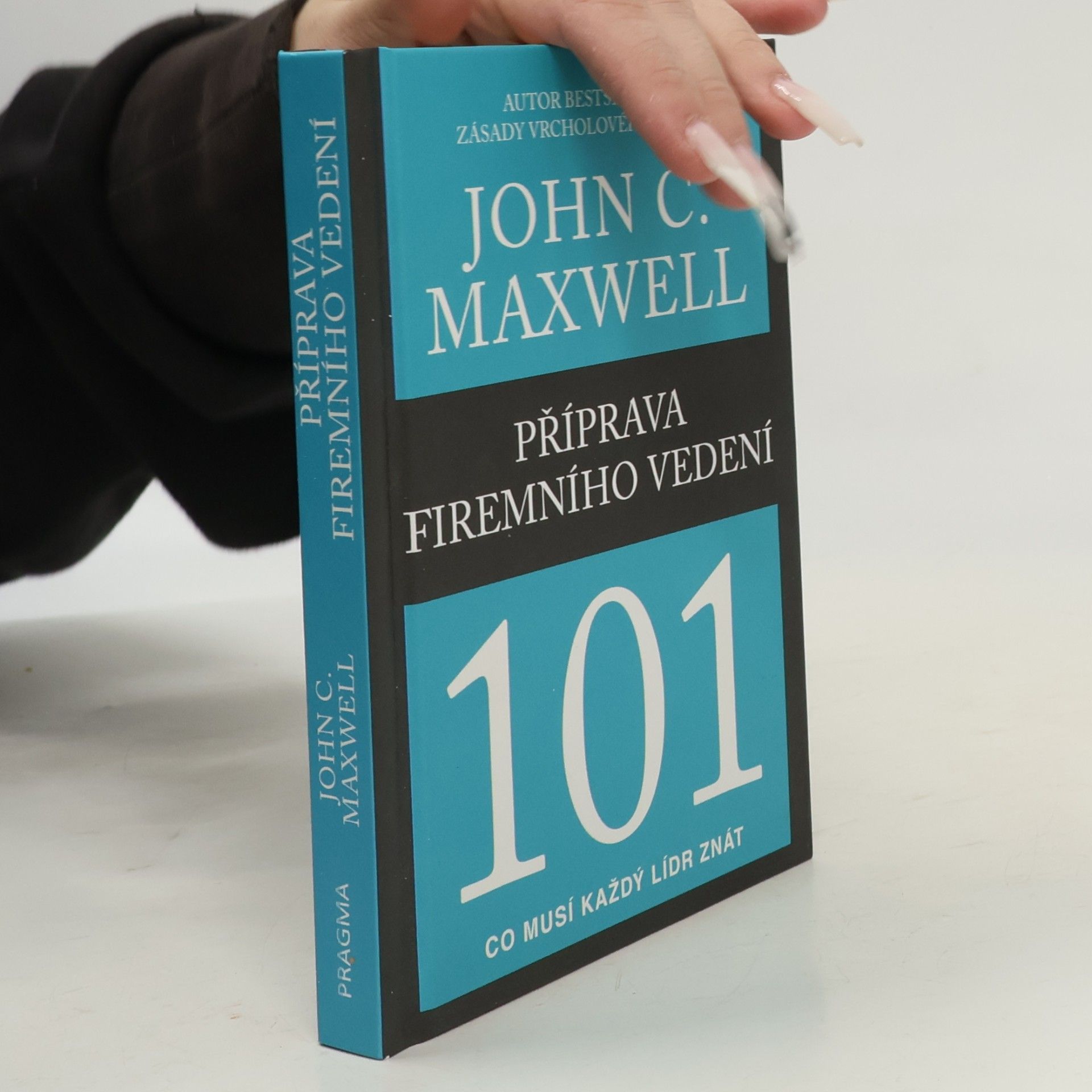 Příprava firemního vedení 101 : co musí každý lídr znát