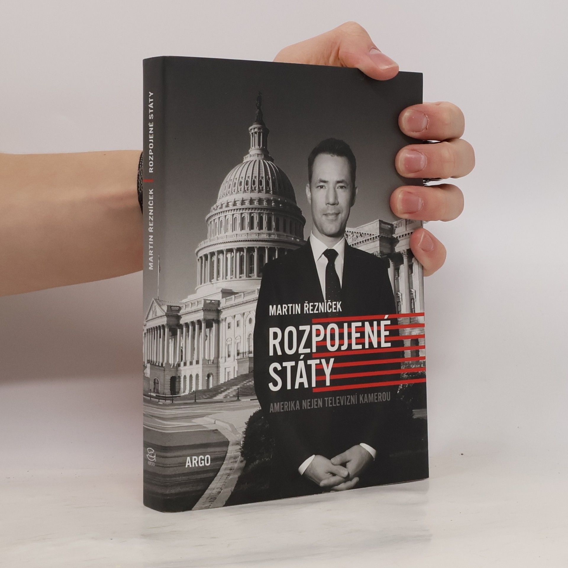 Martin Řezníček Rozpojené státy: Amerika nejen televizní kamerou