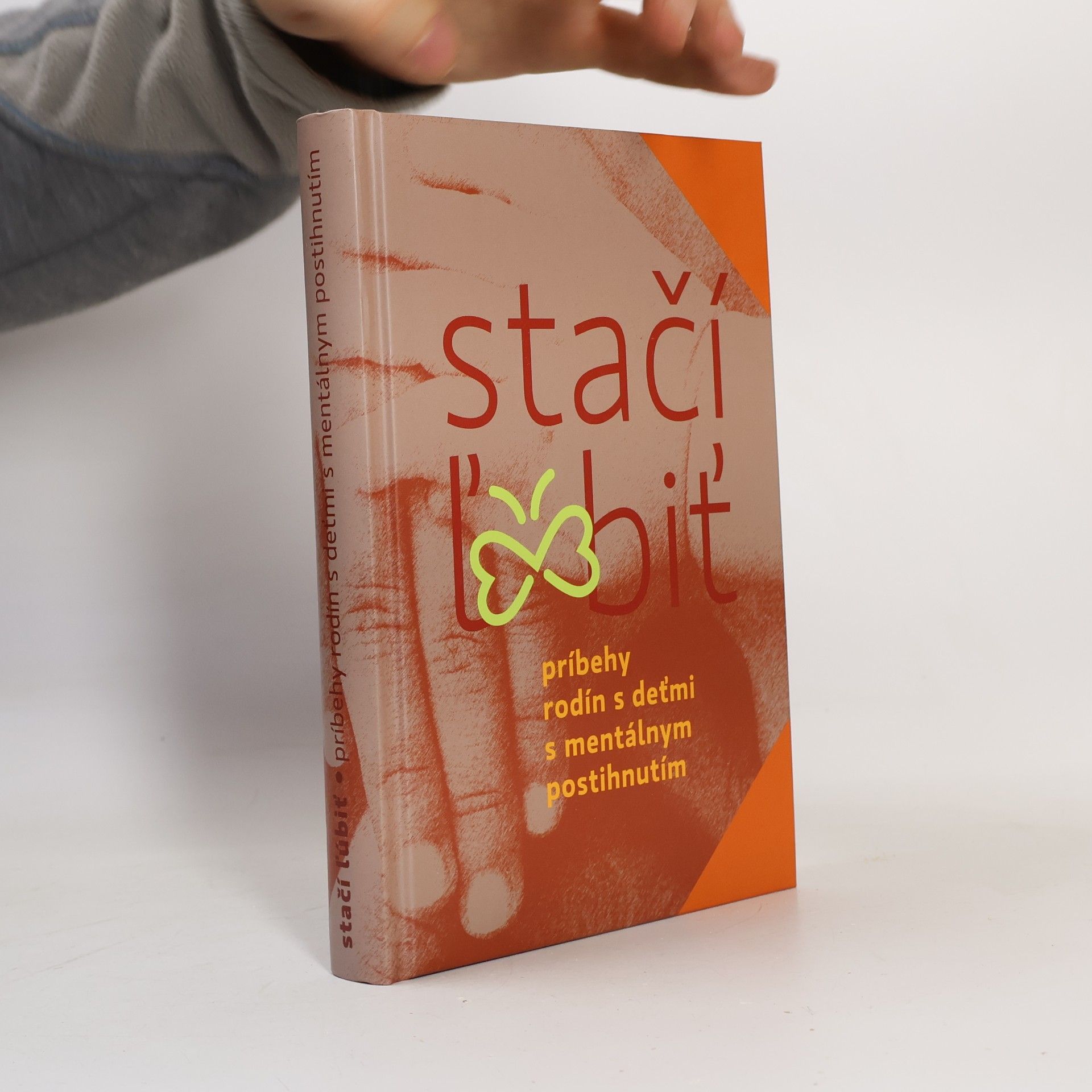 Various authors Stačí ľúbiť
