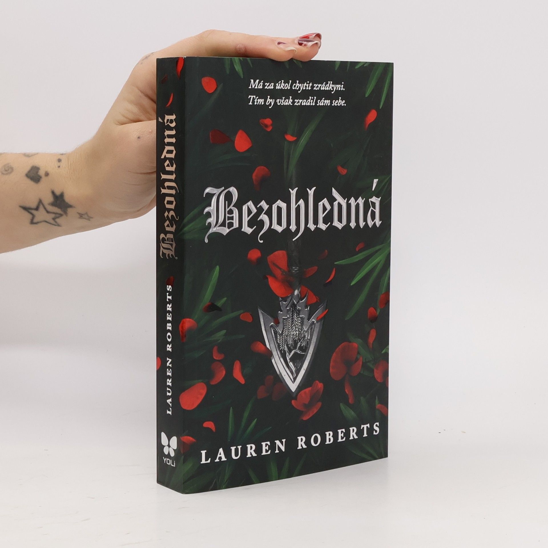 Lauren Roberts Bezohledná