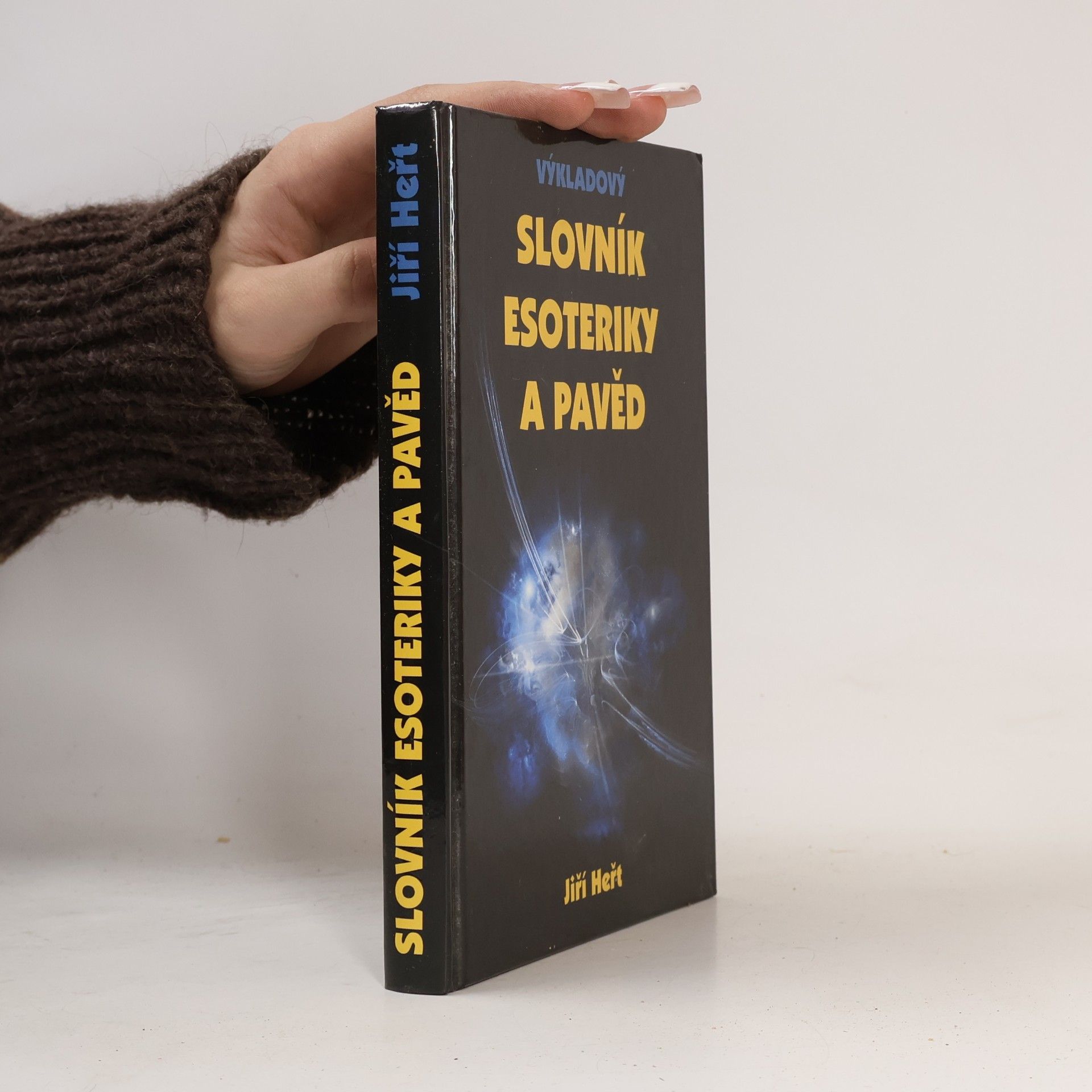 Výkladový slovník esoteriky a pavěd