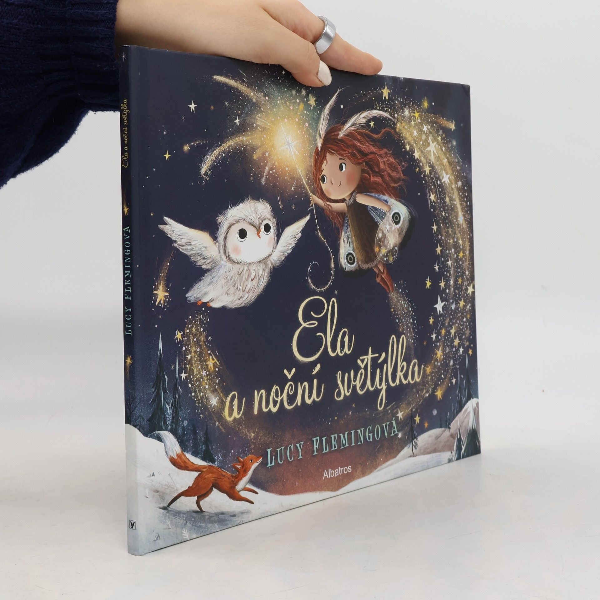 Lucy Fleming Ela a noční světýlka