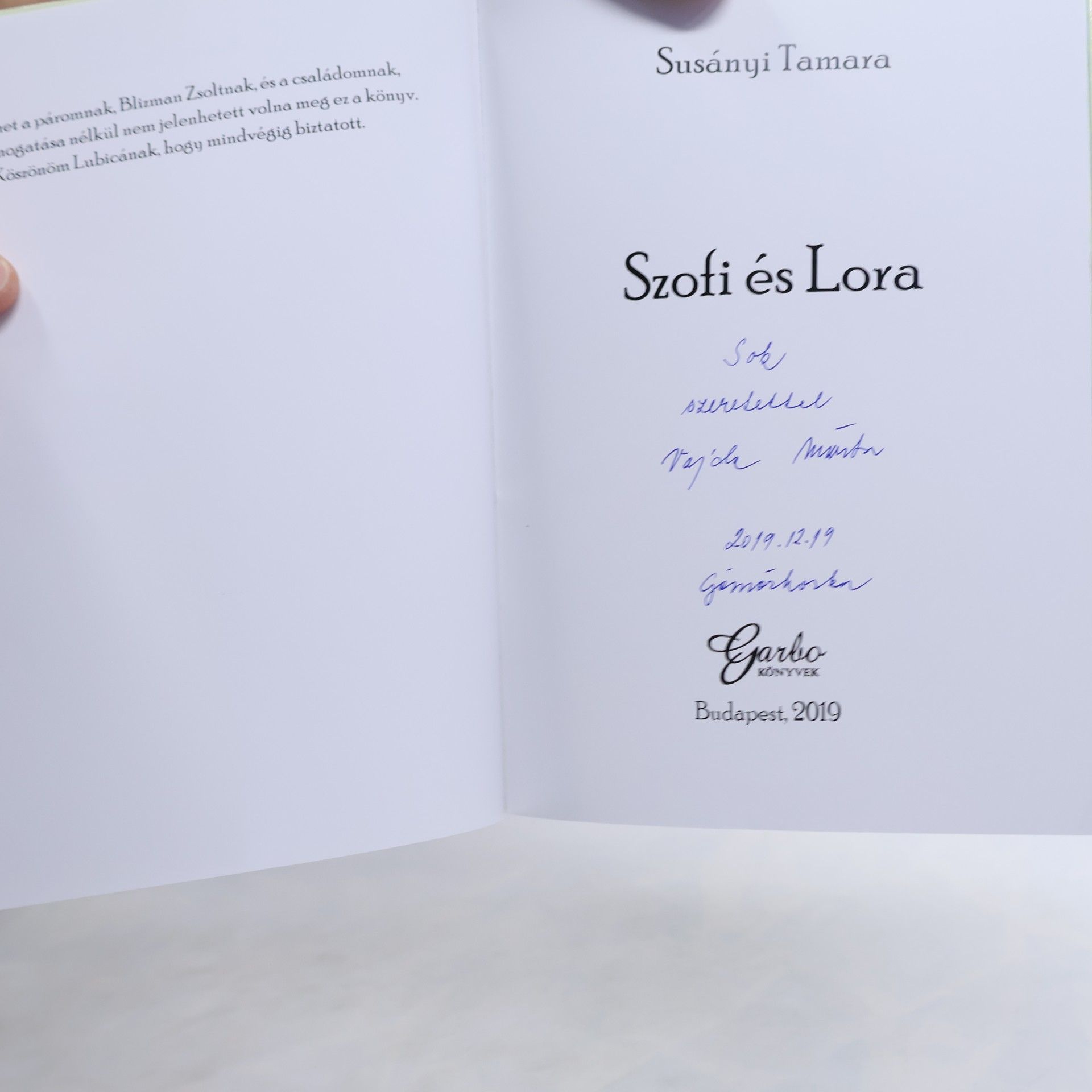 Susányi Tamara Szofi és Lora