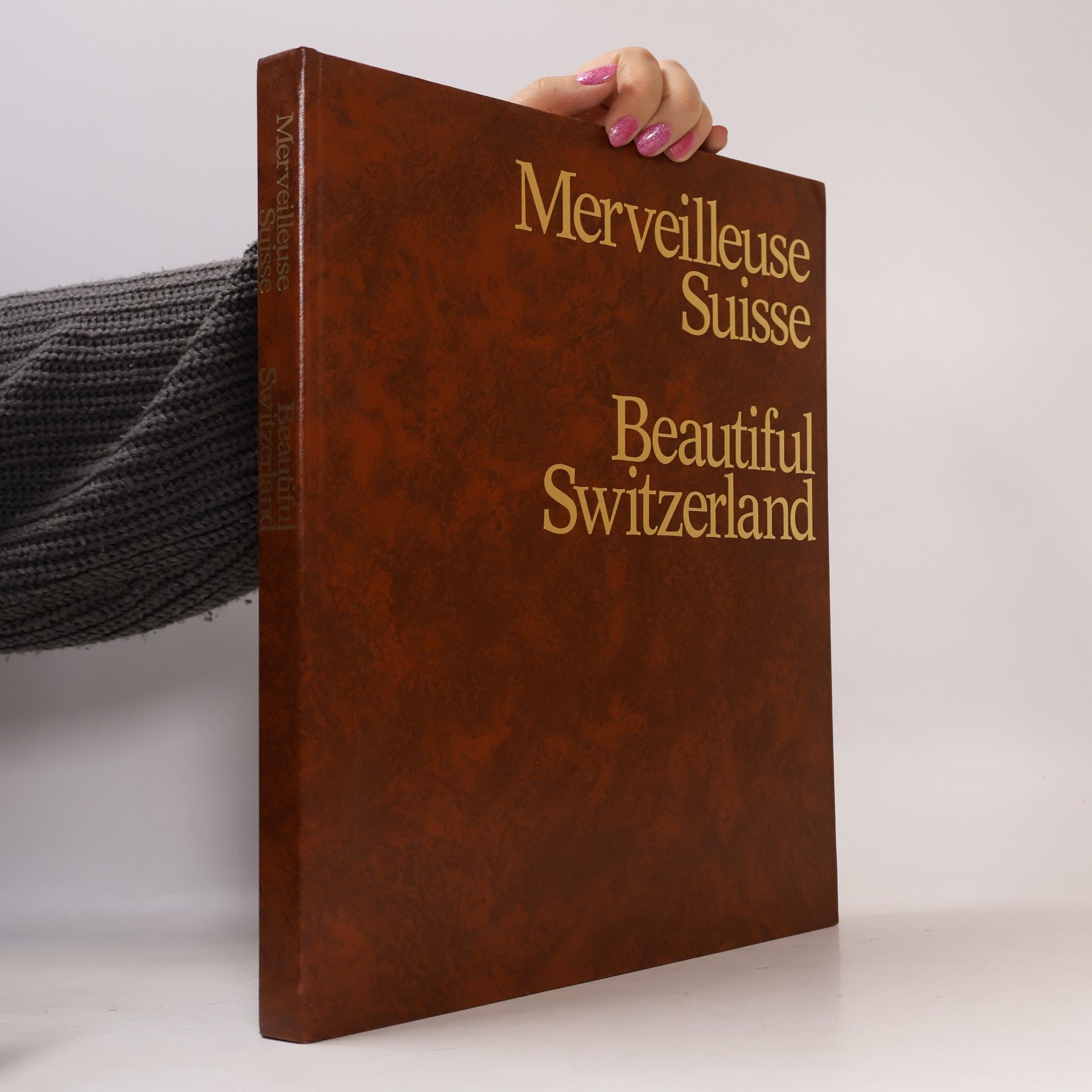 Herbert Och Marder Merveilleuse Suisse