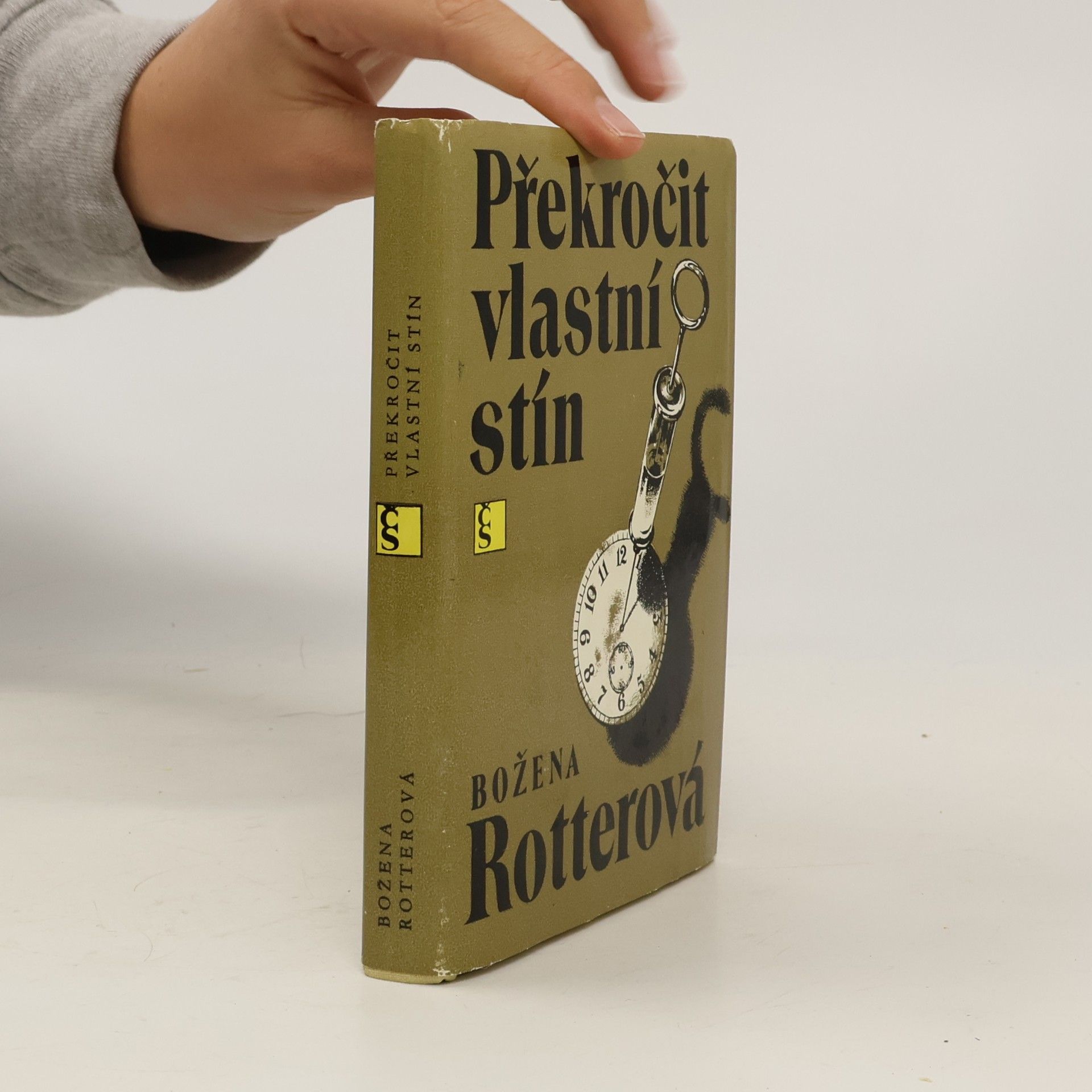 Překročit vlastní stín