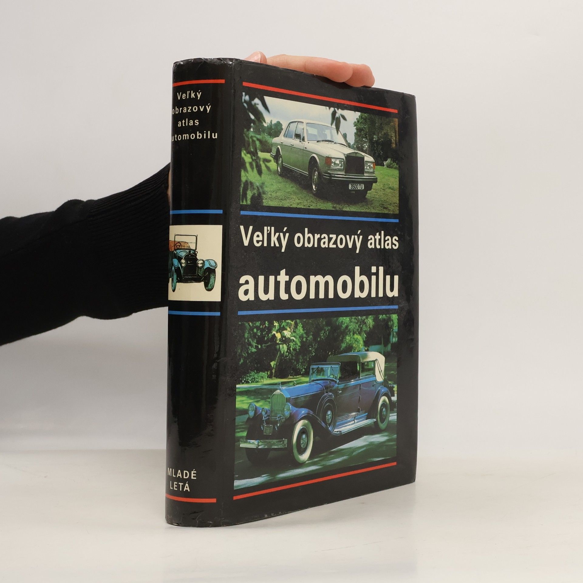 Veľký obrazový atlas automobilu