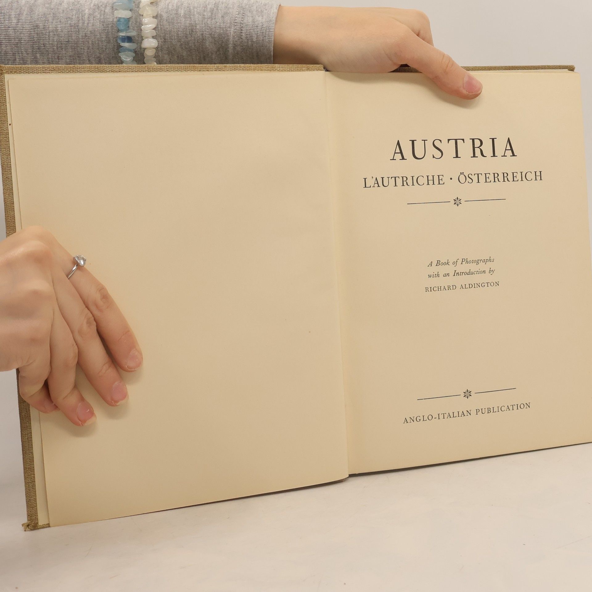 Richard Aldington Austria