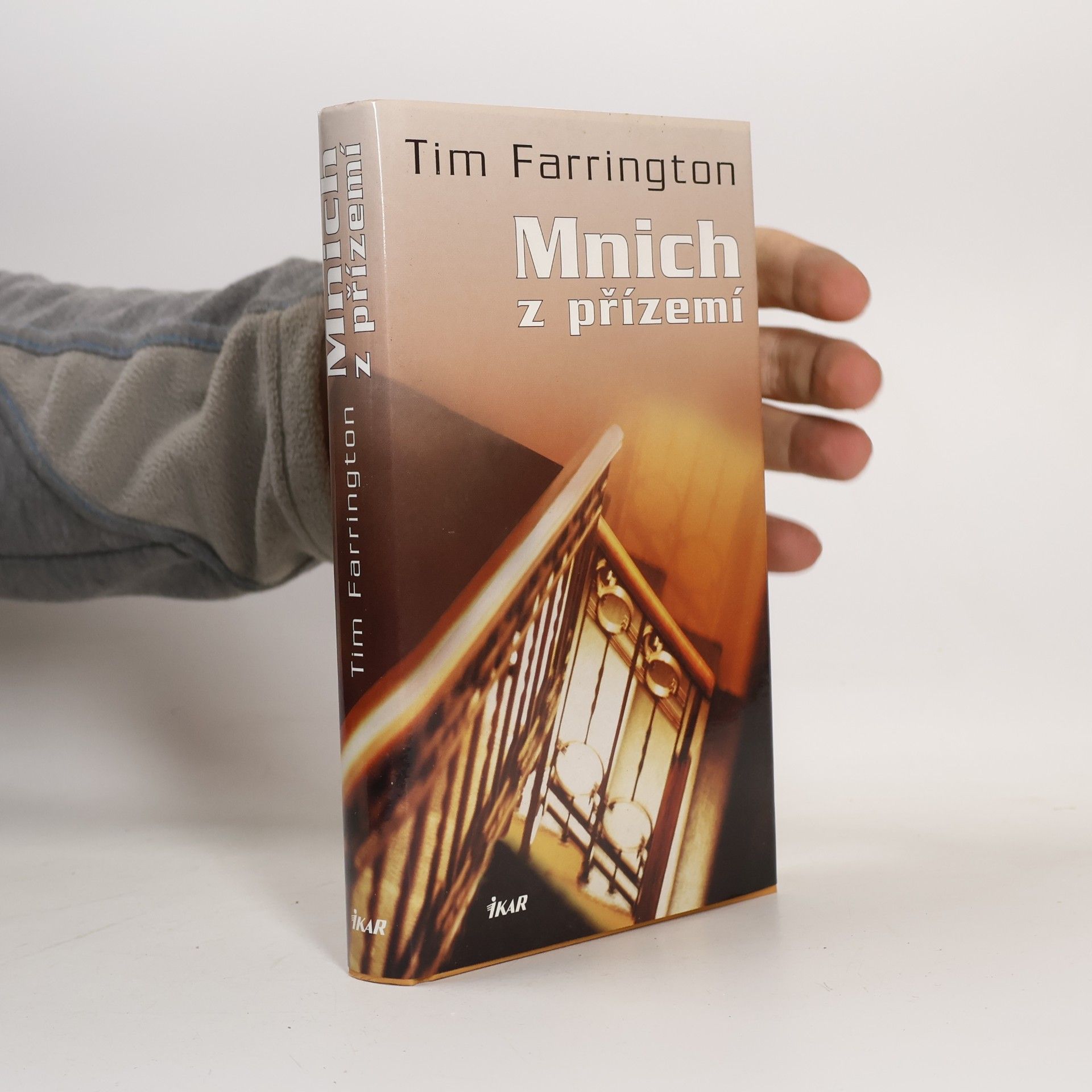 Mnich z přízemí