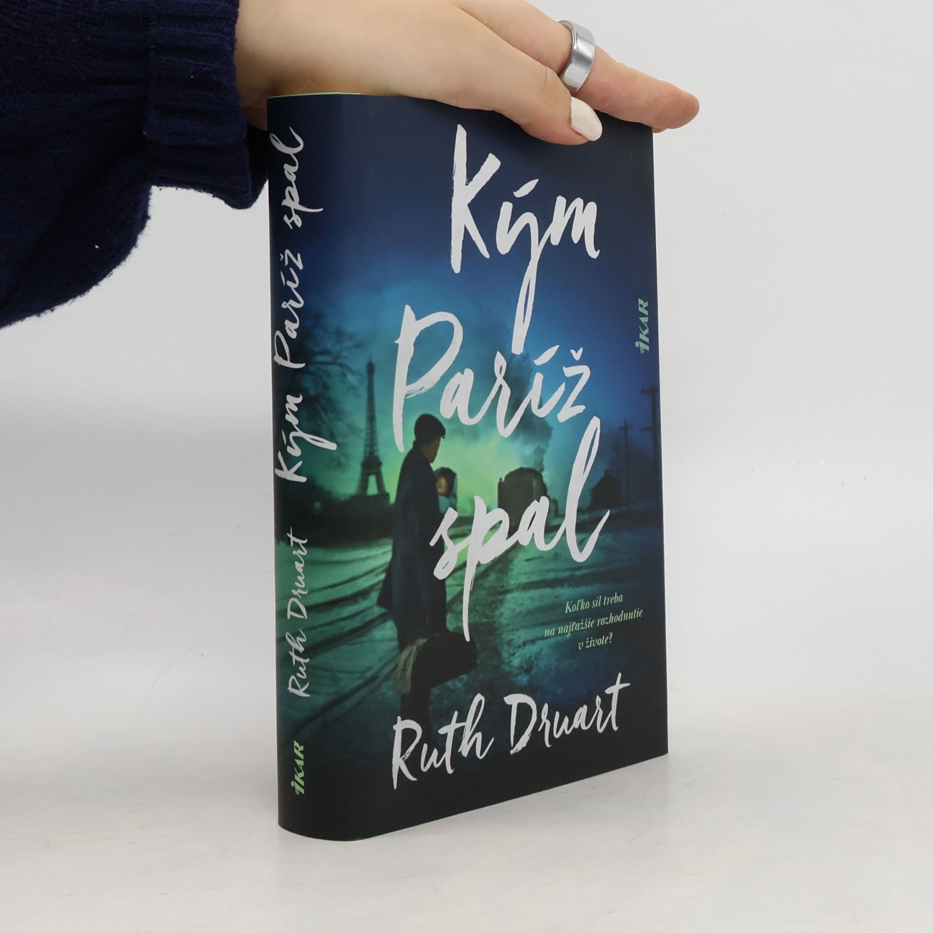 Ruth Druart Kým Paríž spal